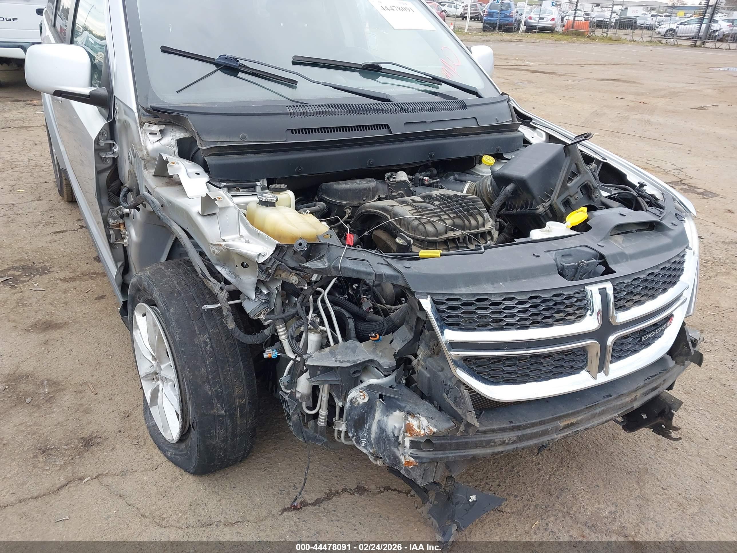 DODGE JOURNEY image 6