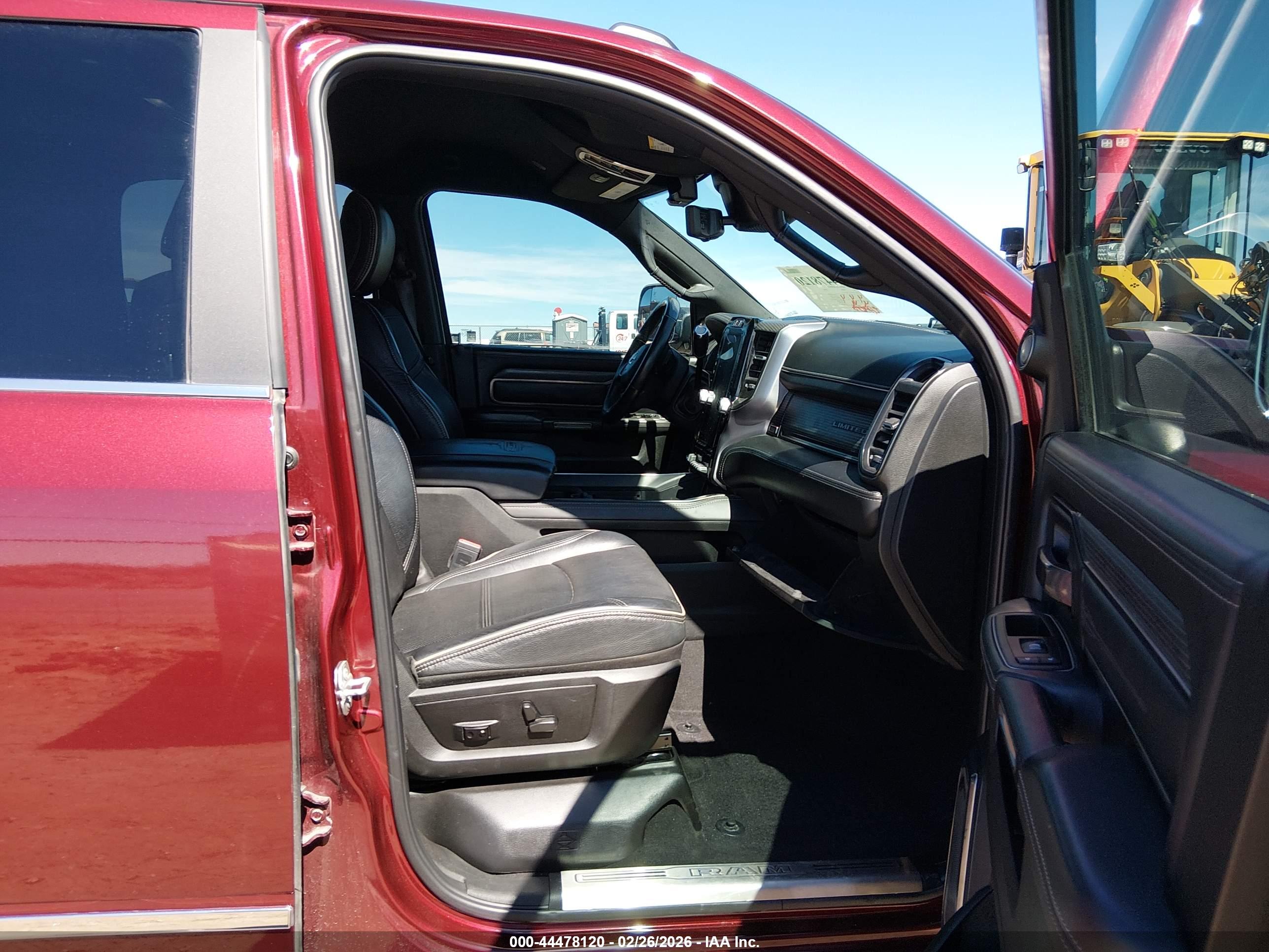 RAM 2500 image 5