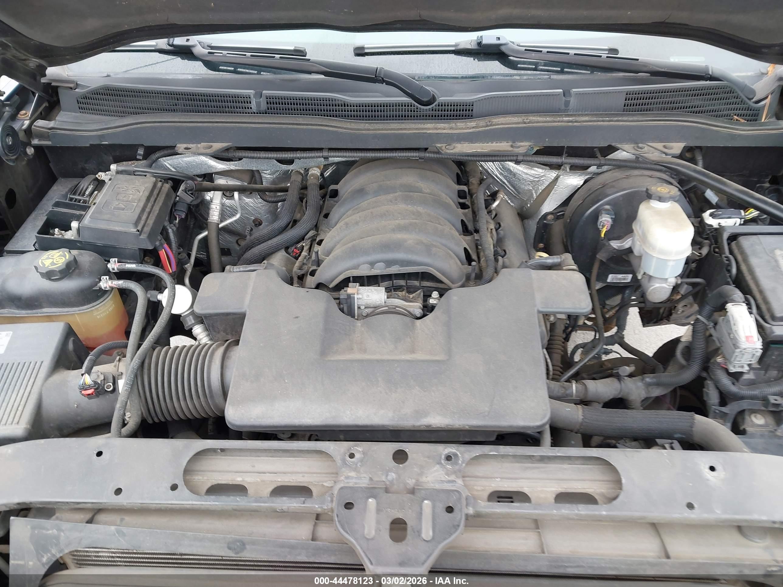 CHEVROLET SILVERADO image 10