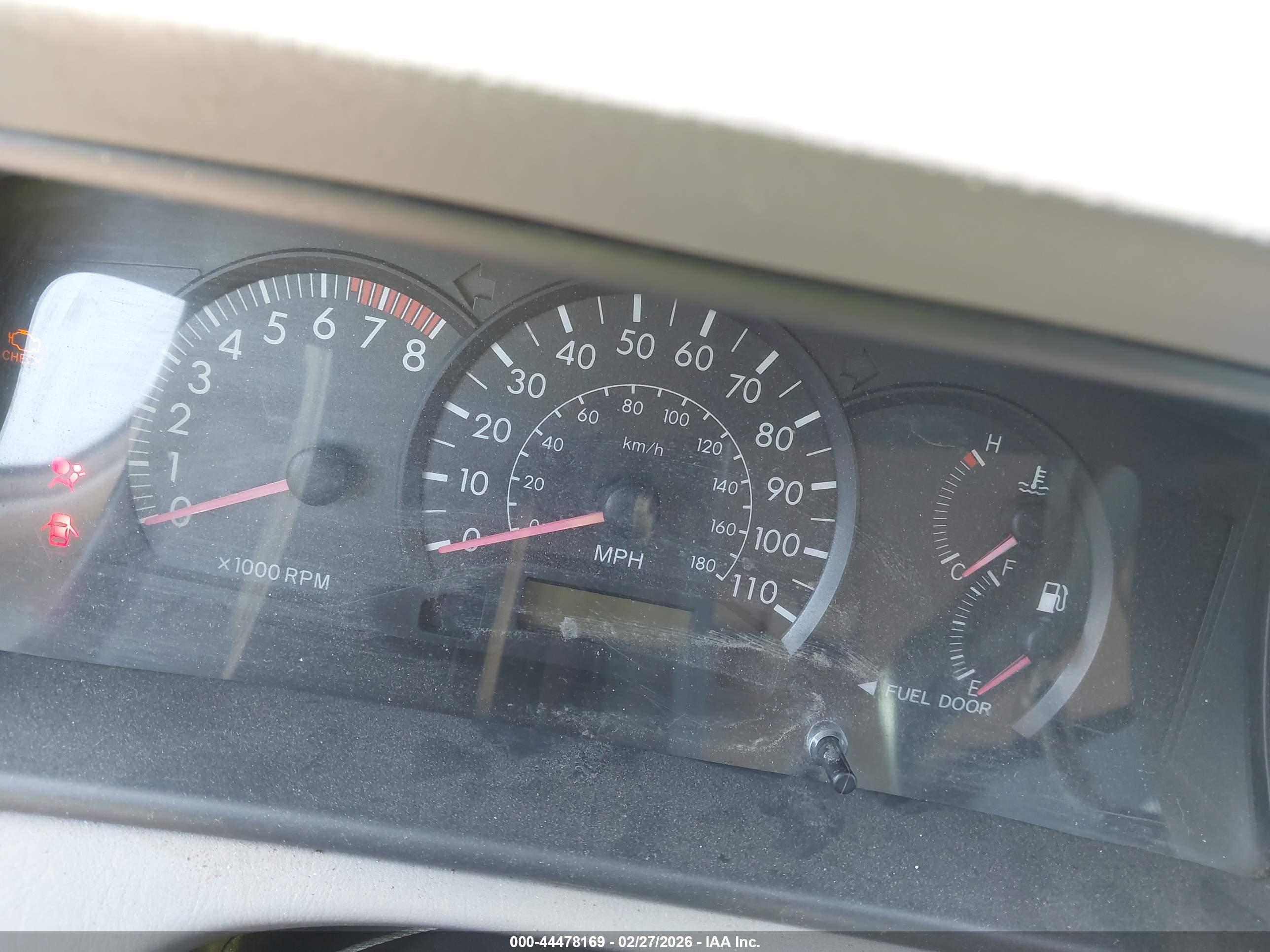 TOYOTA COROLLA image 7