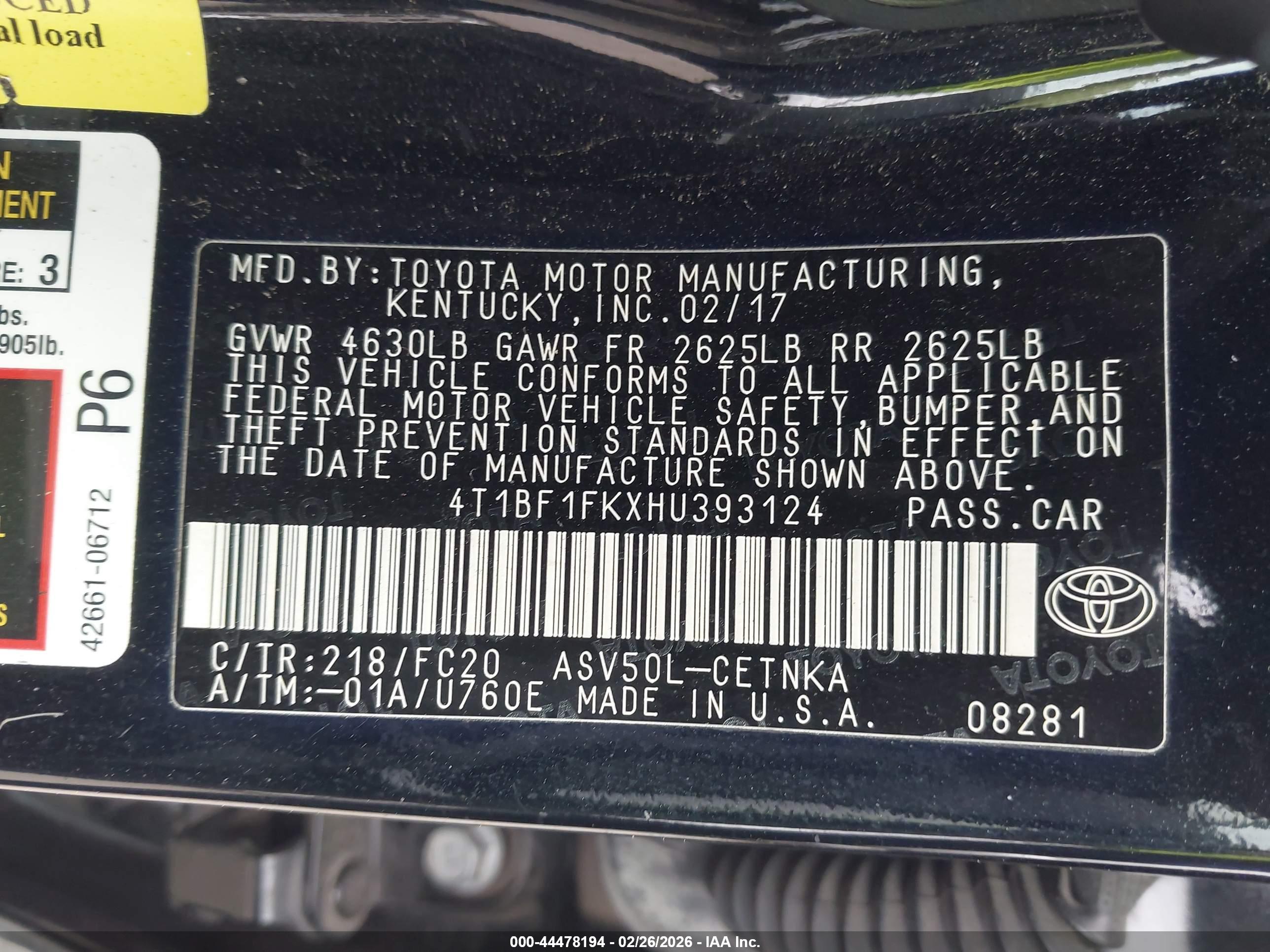 TOYOTA CAMRY image 9
