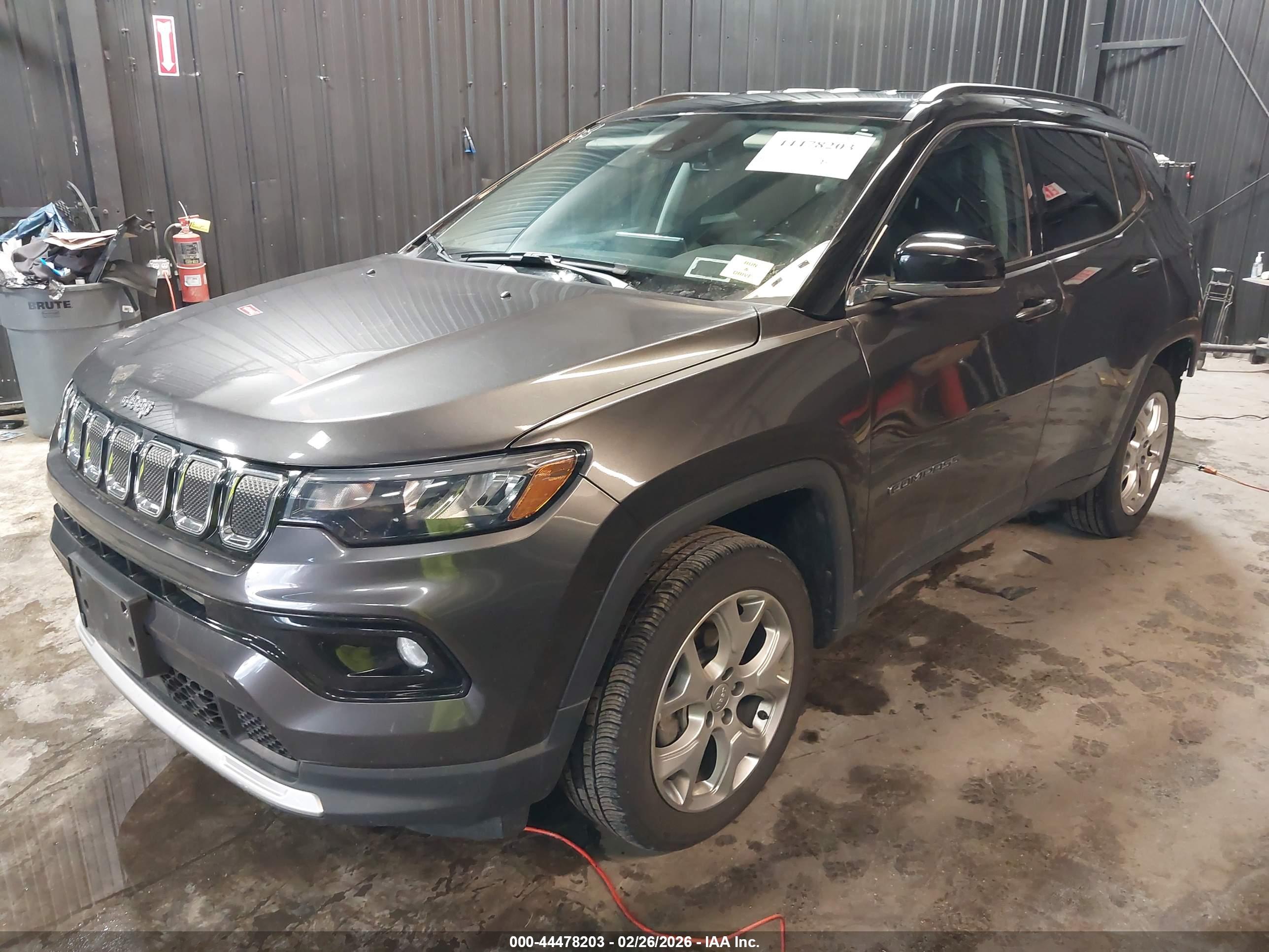 JEEP COMPASS image 2