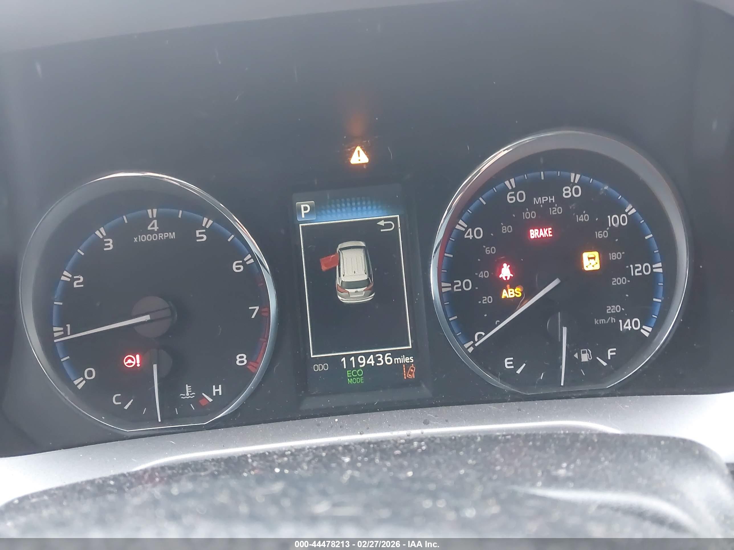 TOYOTA RAV4 image 7