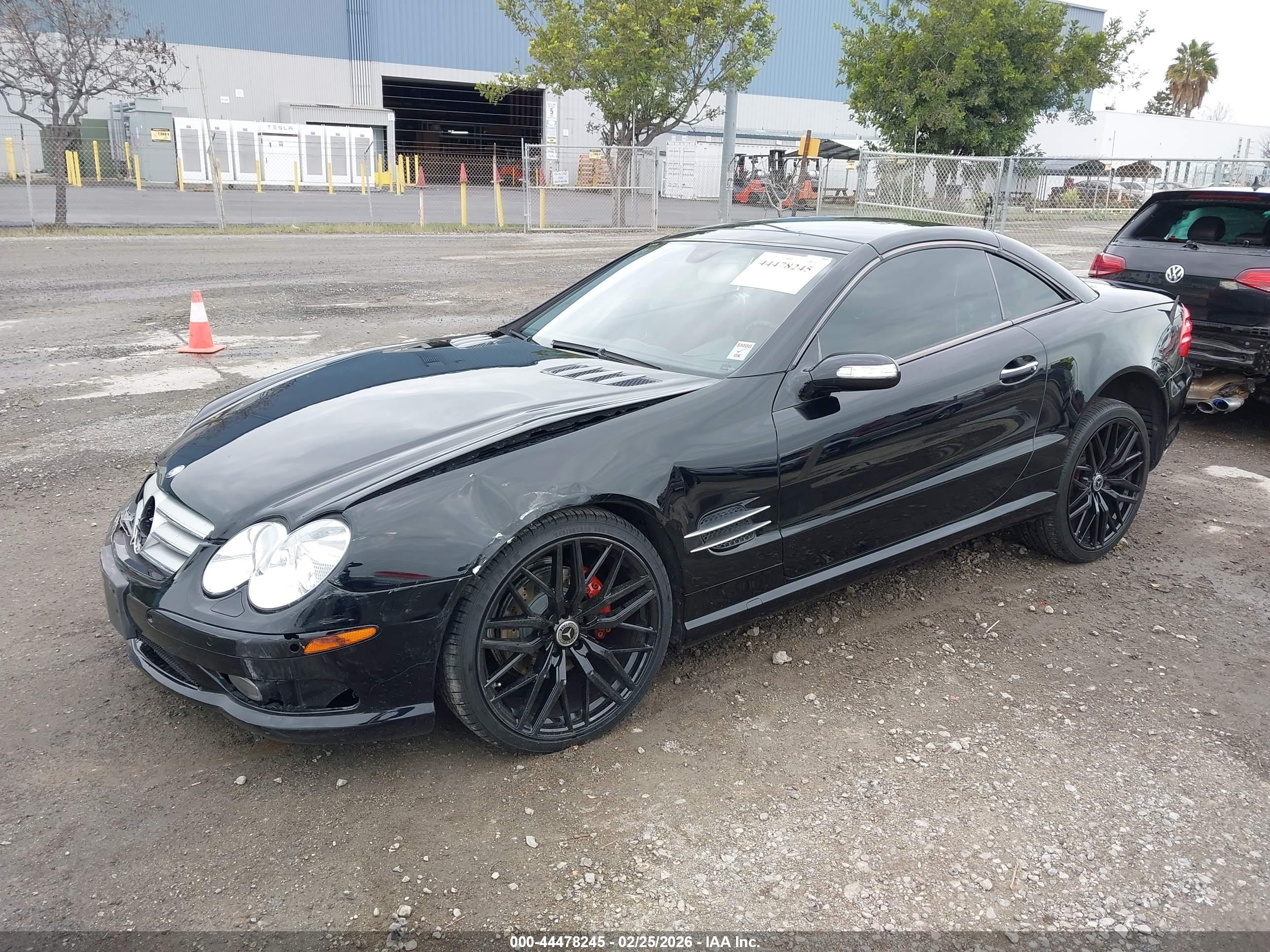 MERCEDES-BENZ SL image 2