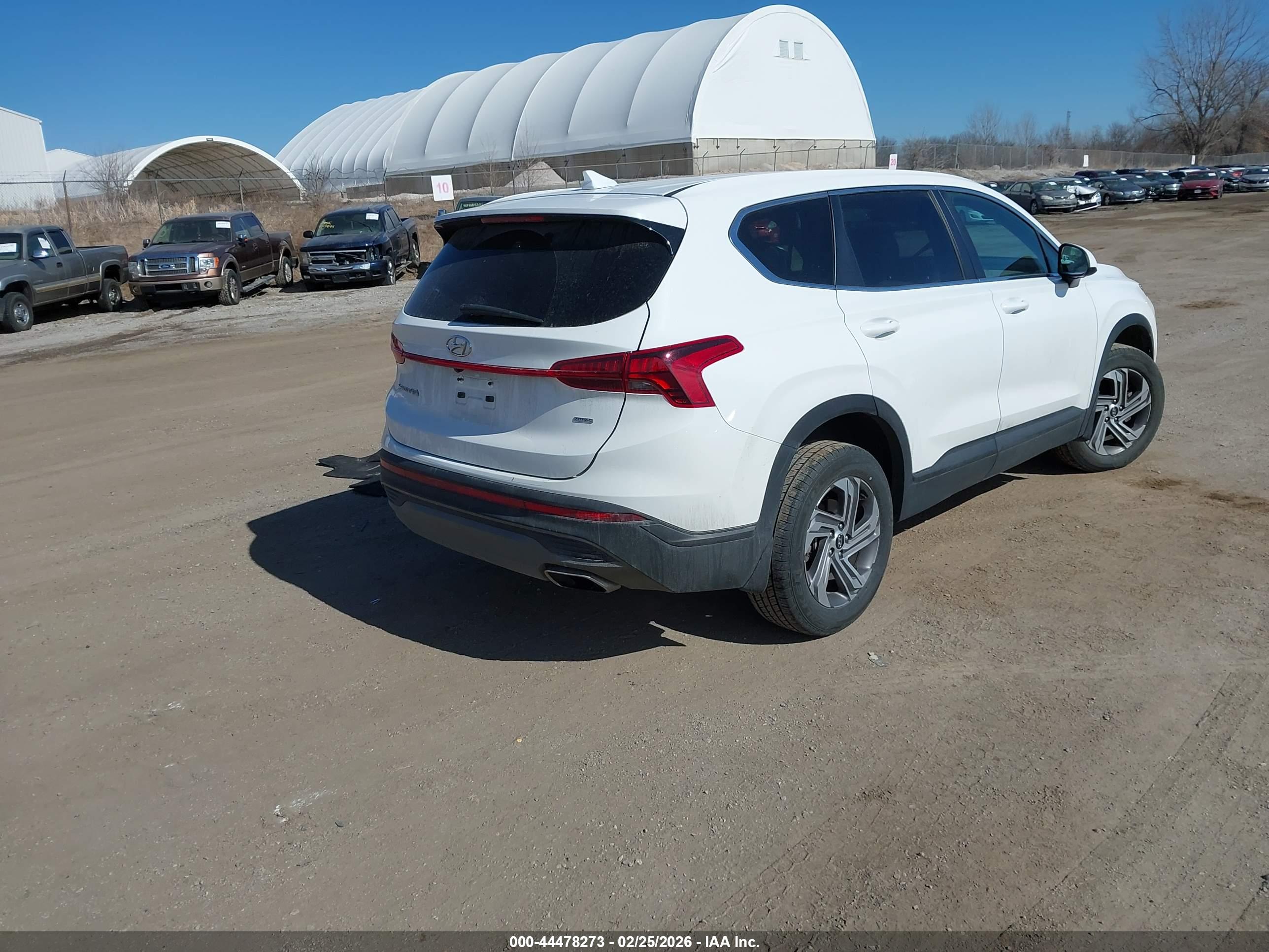 HYUNDAI SANTA image 4