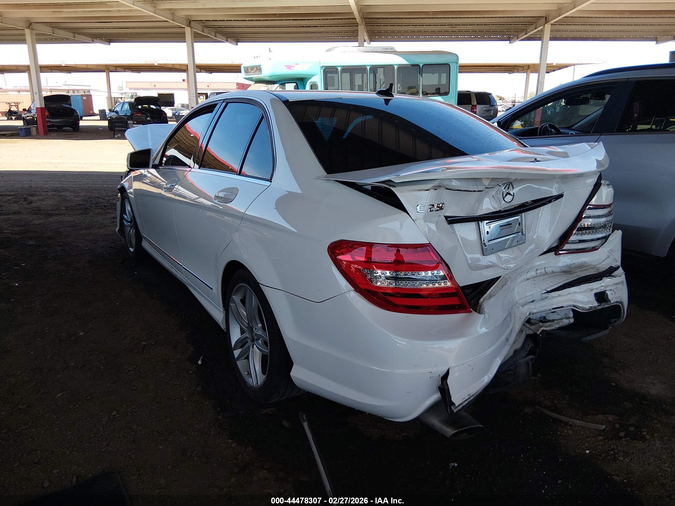 MERCEDES-BENZ C image 3