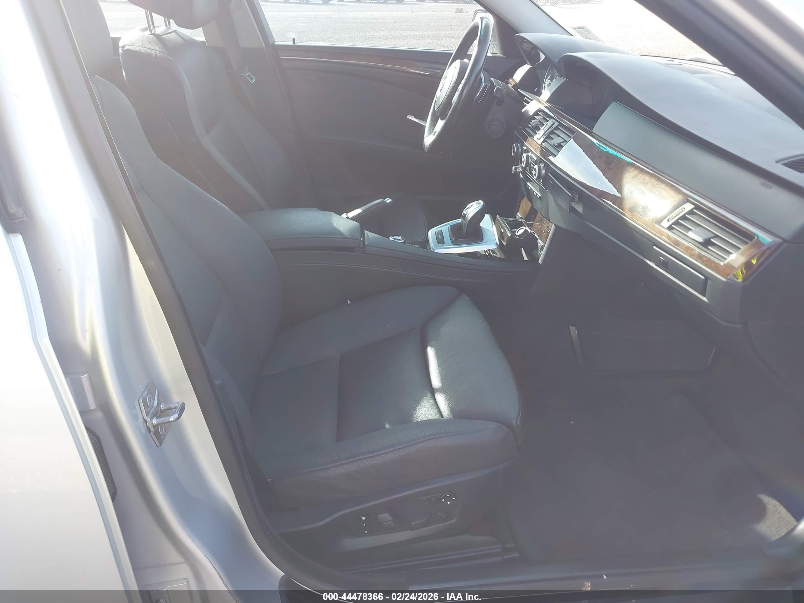 BMW 535I image 5