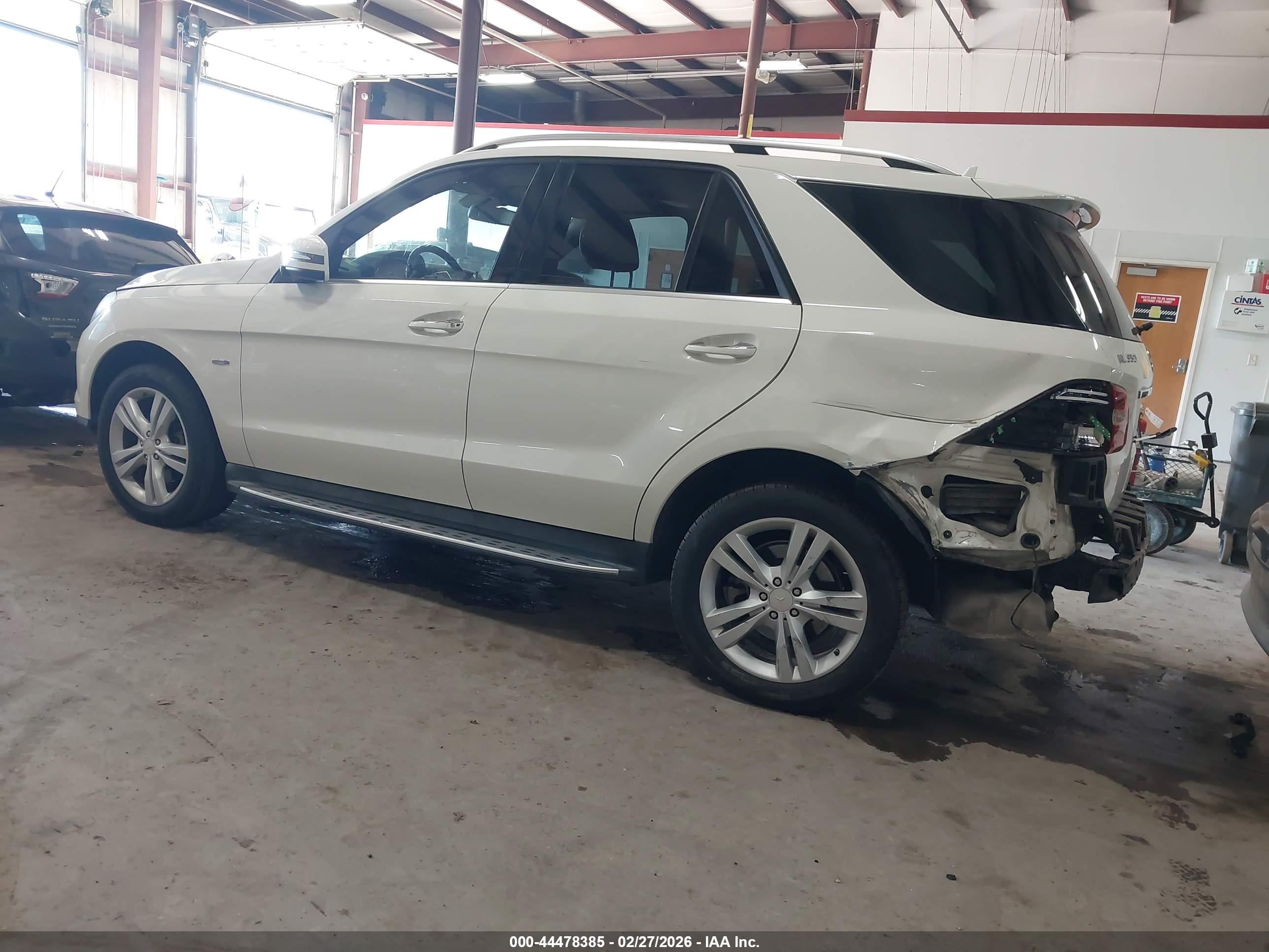 MERCEDES-BENZ ML image 3
