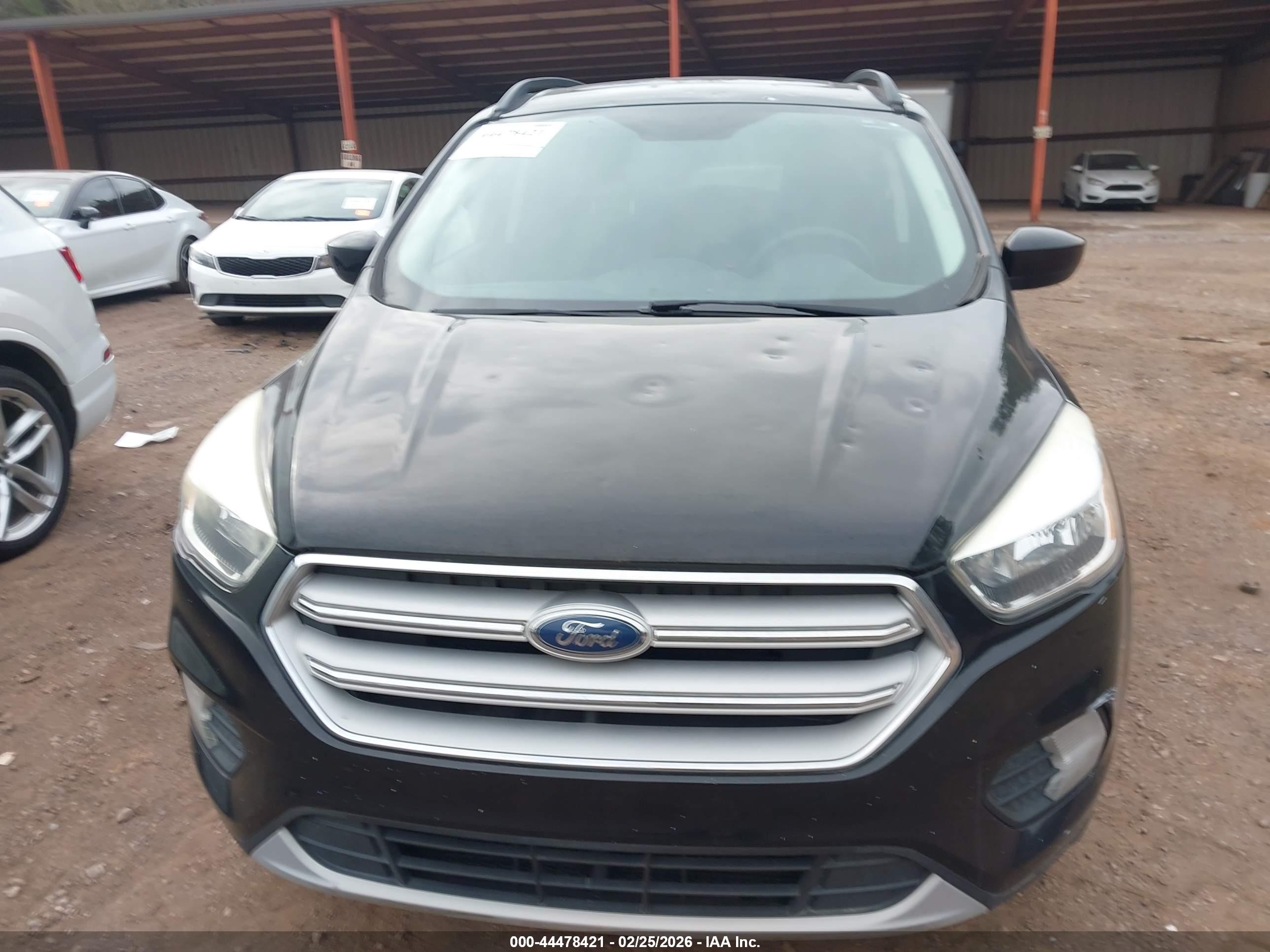 FORD ESCAPE image 6