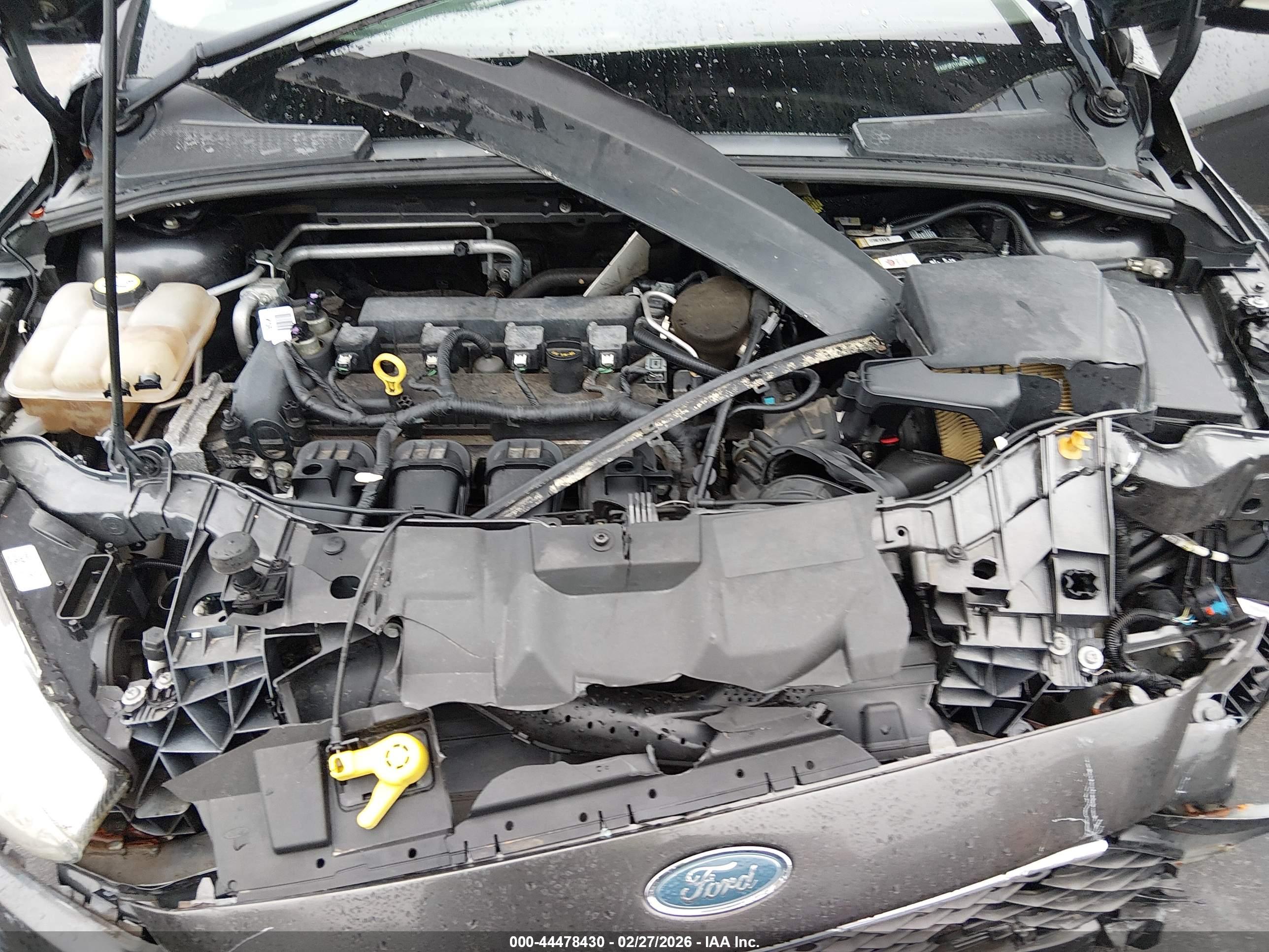 FORD FOCUS image 10