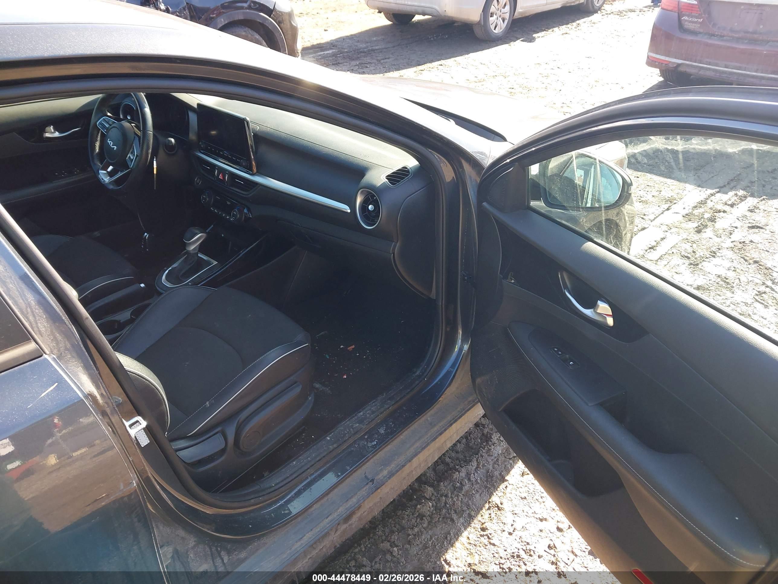 KIA FORTE image 5
