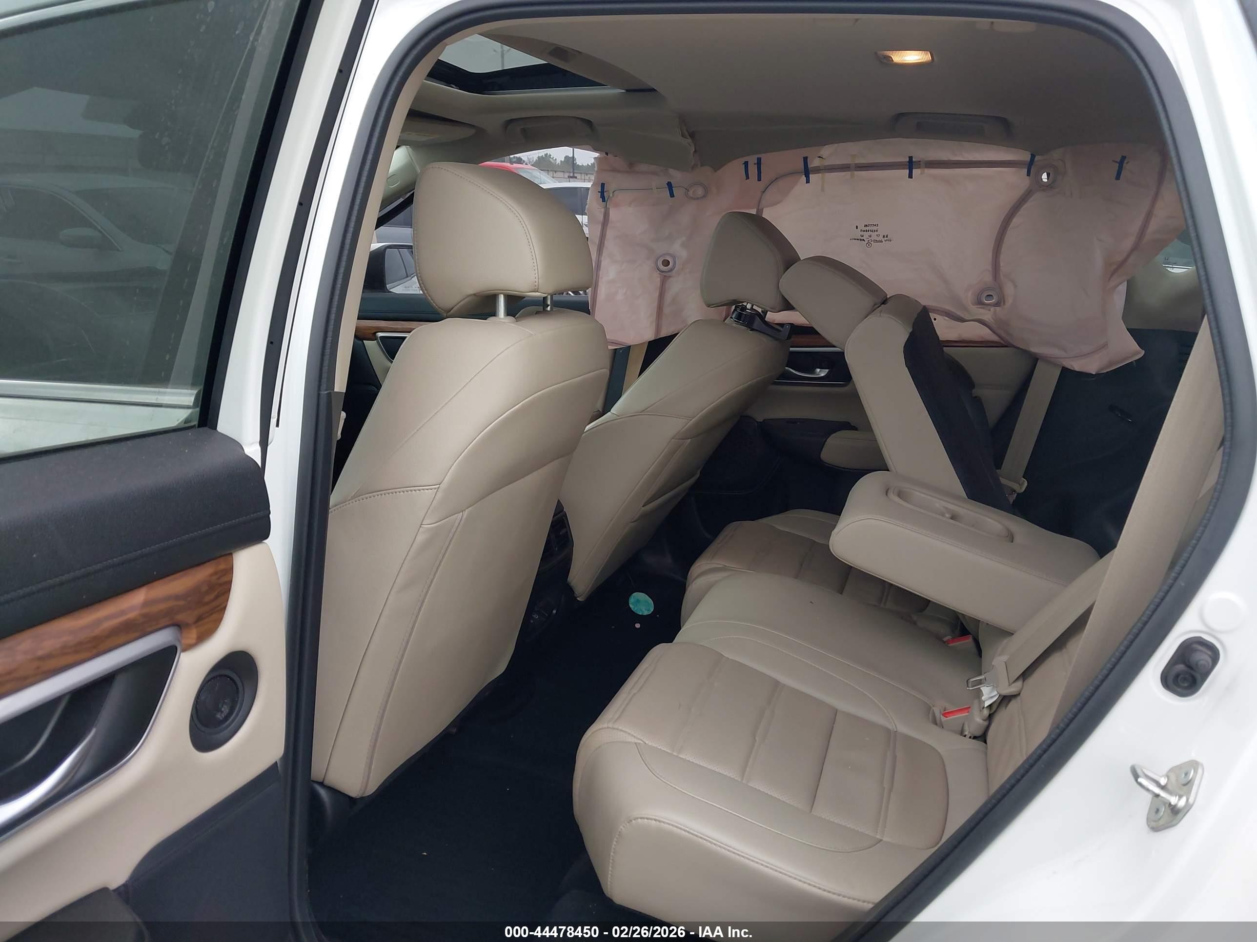 HONDA CR-V image 8