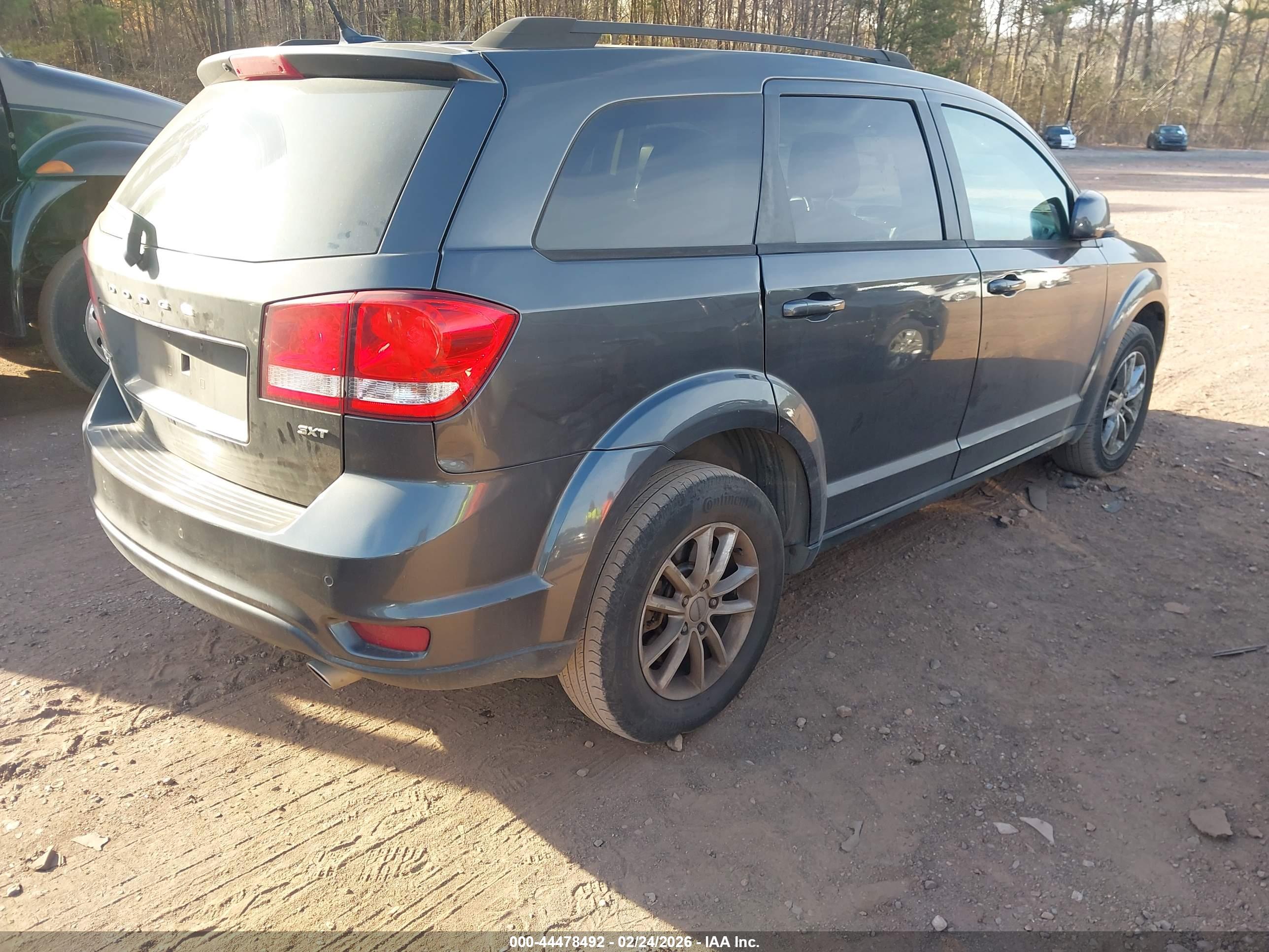 DODGE JOURNEY image 4