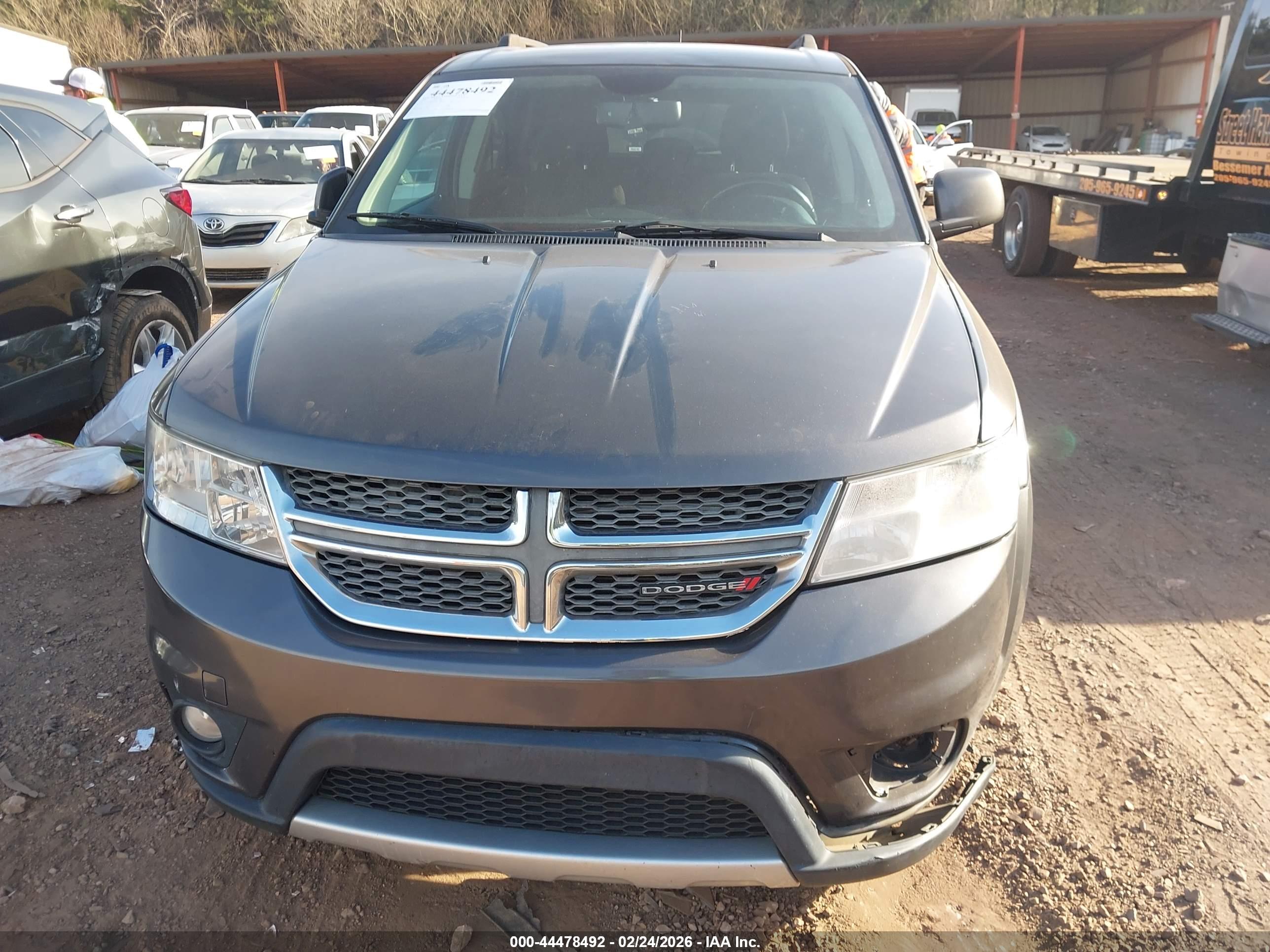 DODGE JOURNEY image 6