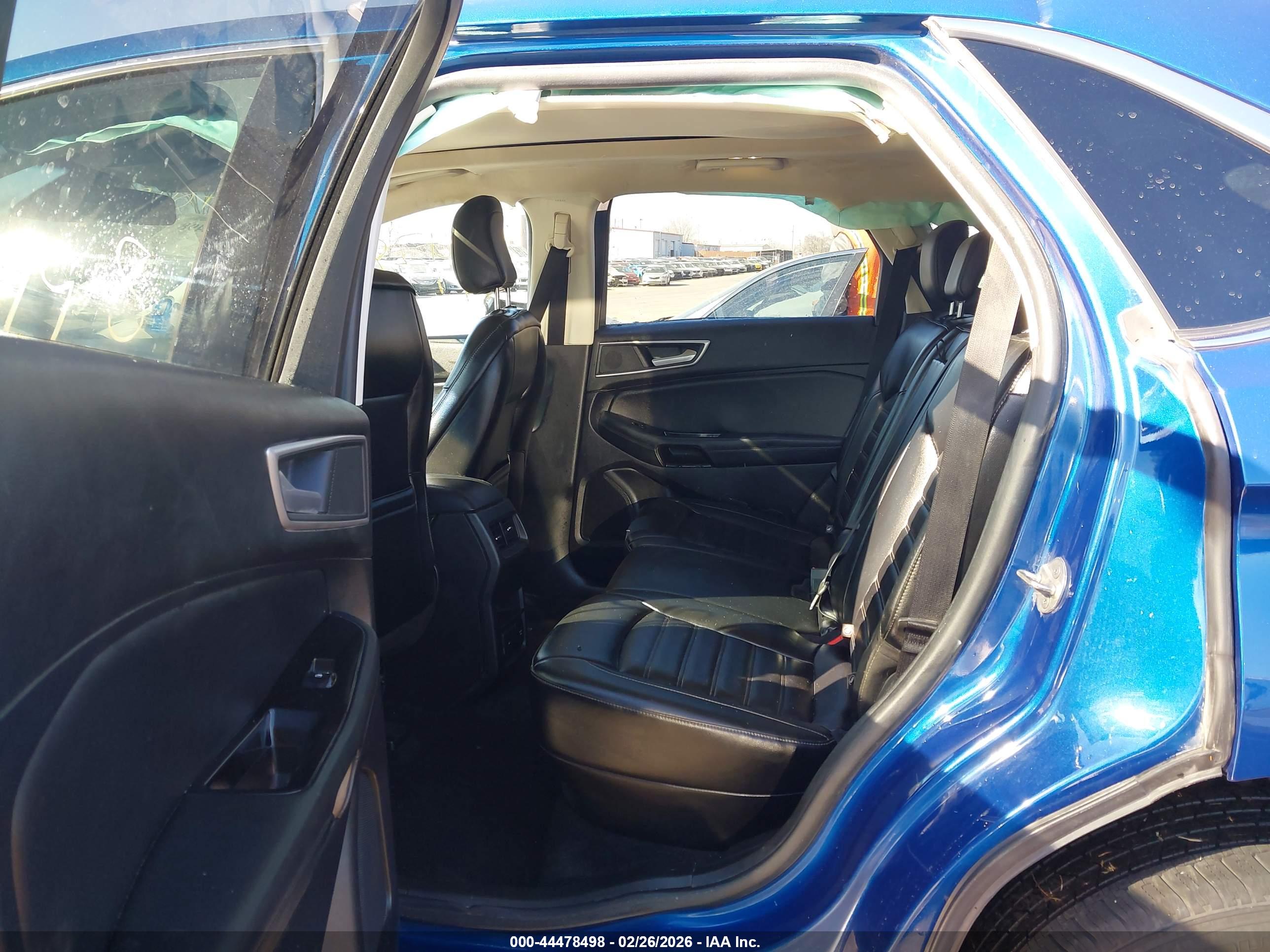 FORD EDGE image 8