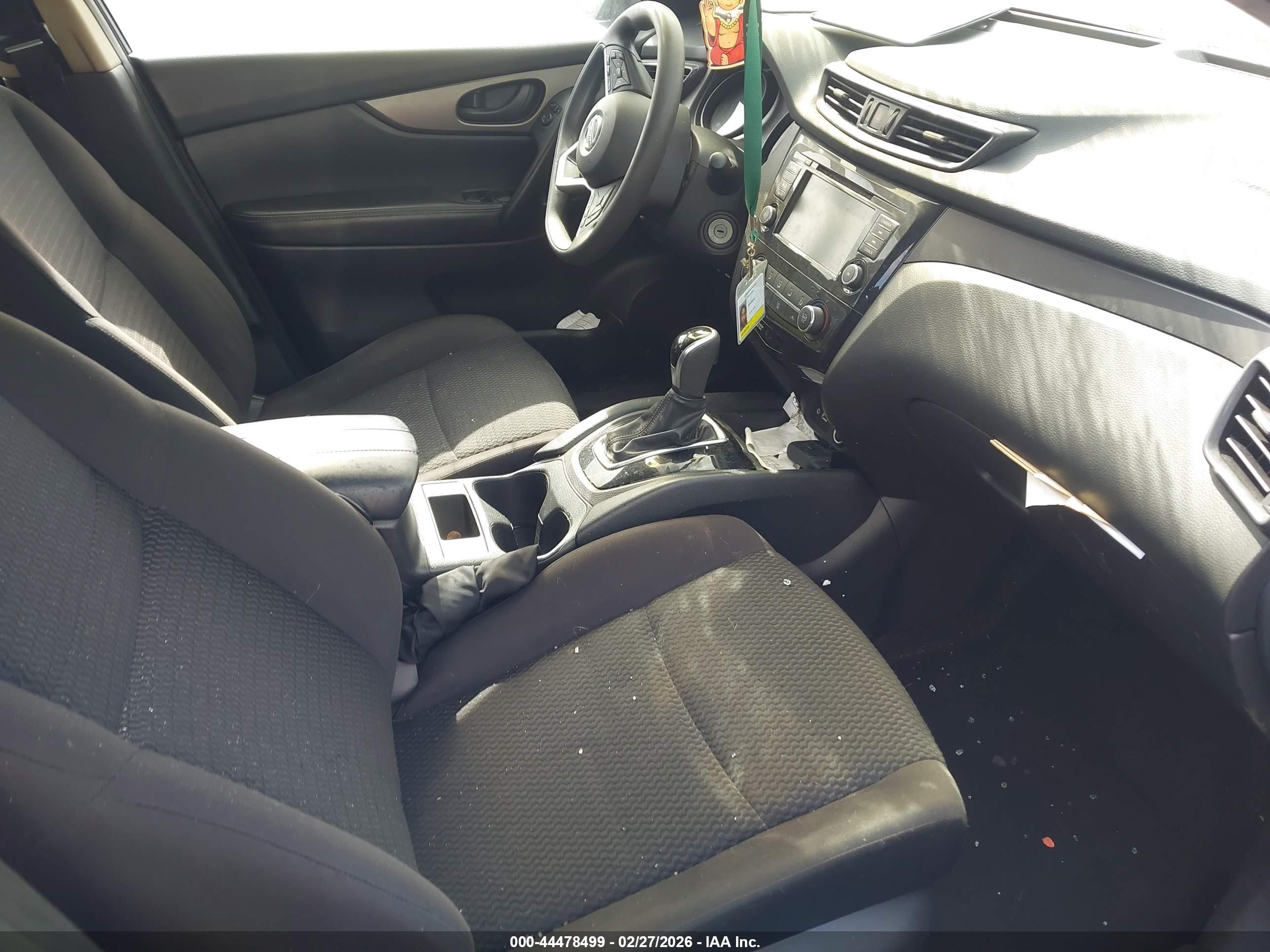NISSAN ROGUE image 5
