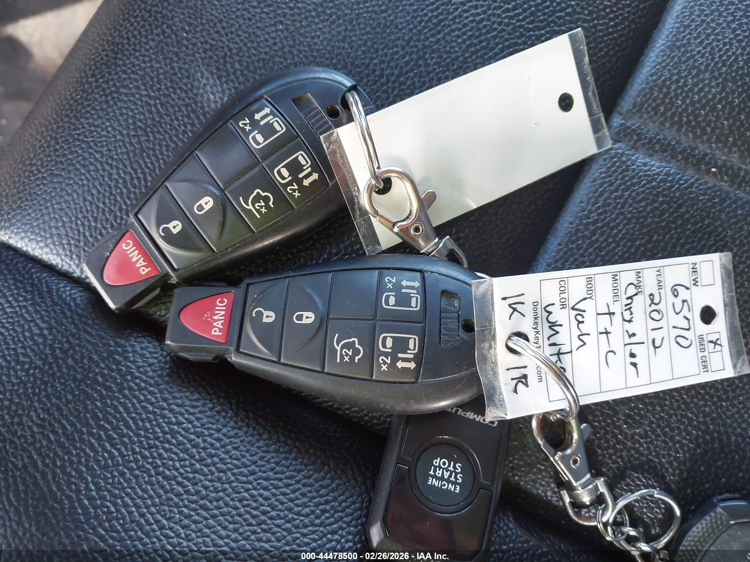 CHRYSLER TOWN image 11