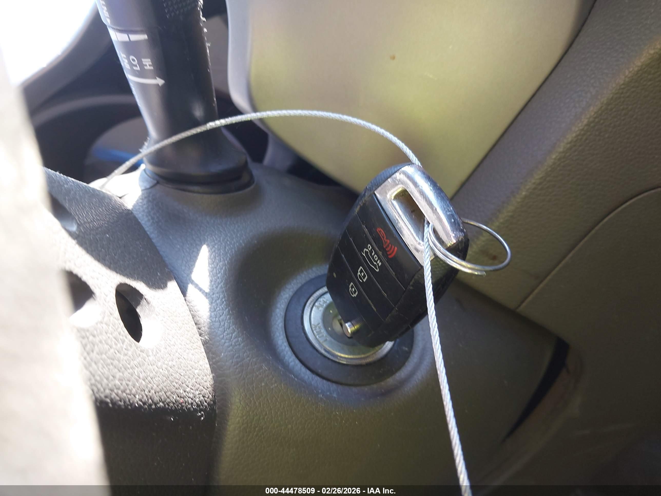 KIA SPORTAGE image 11