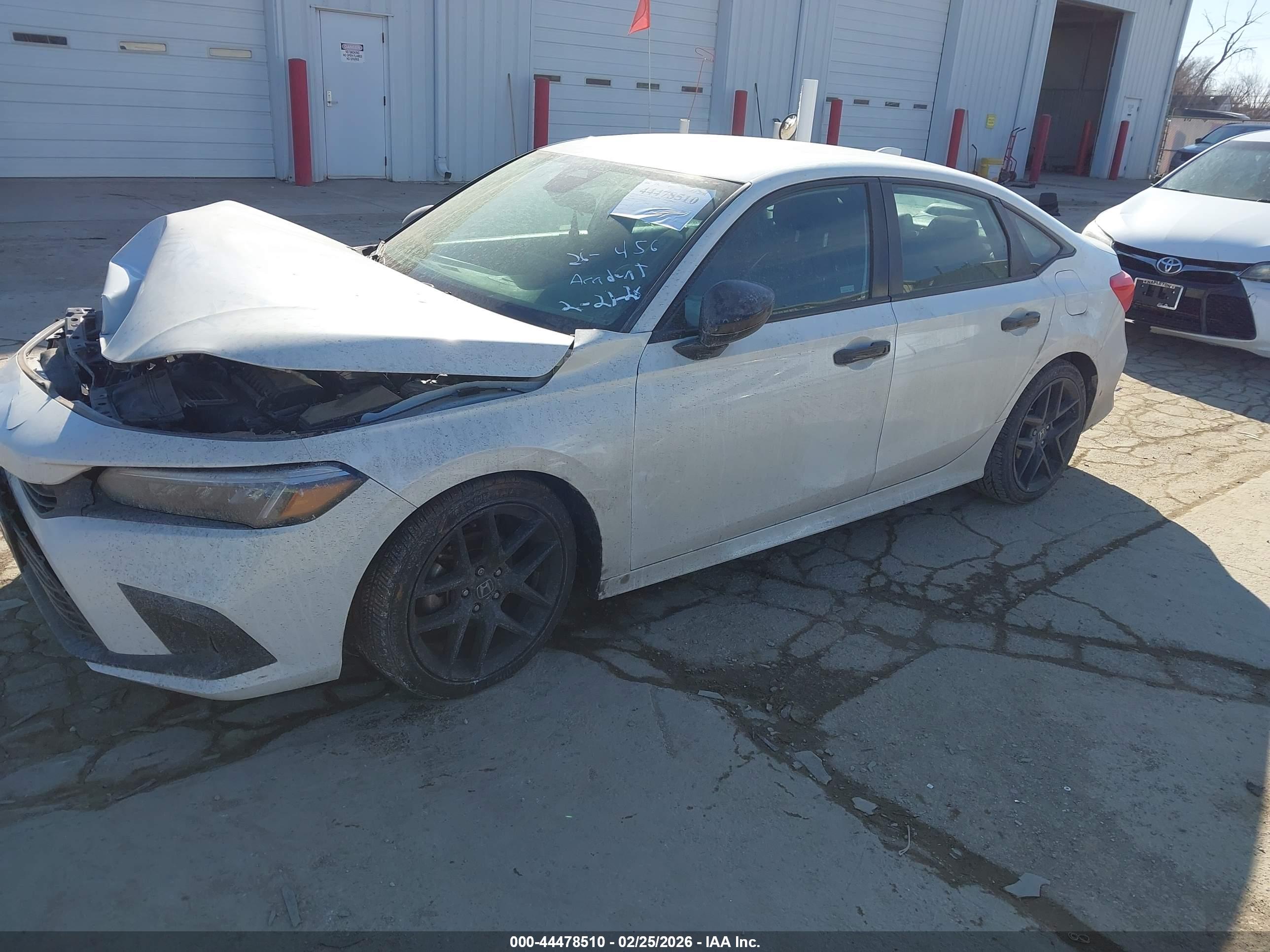 HONDA CIVIC image 2
