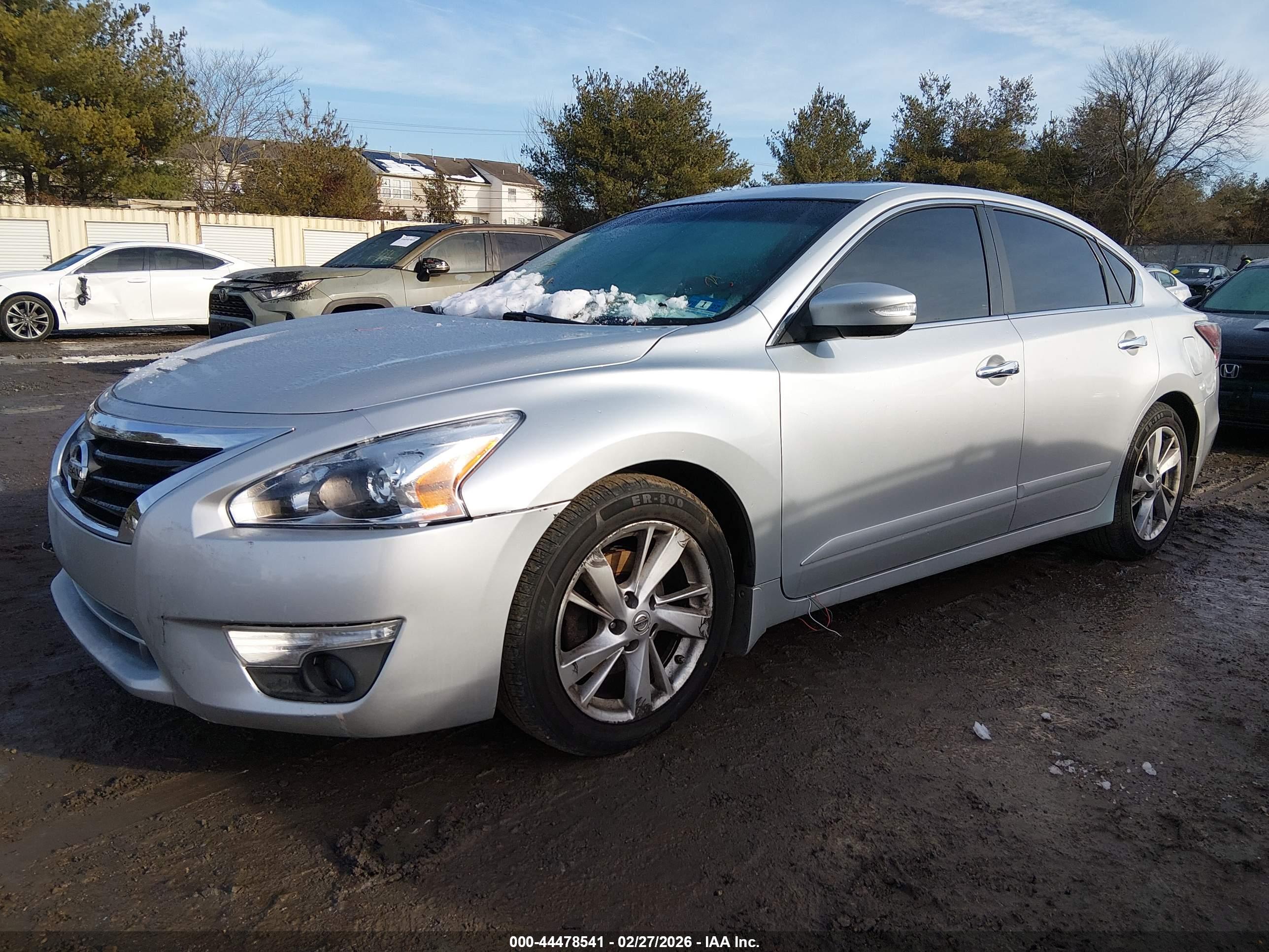 NISSAN ALTIMA image 2