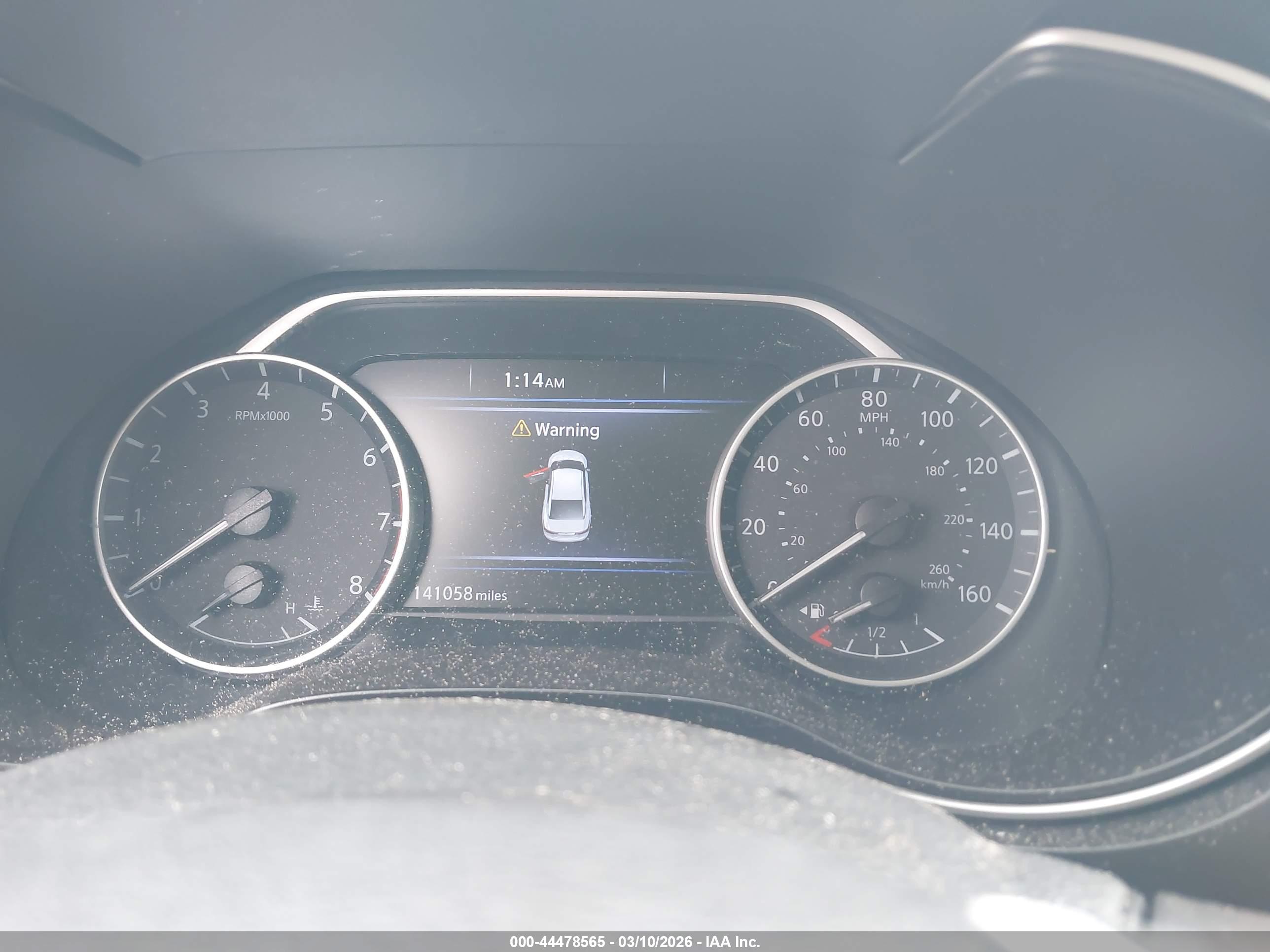 NISSAN MAXIMA image 7