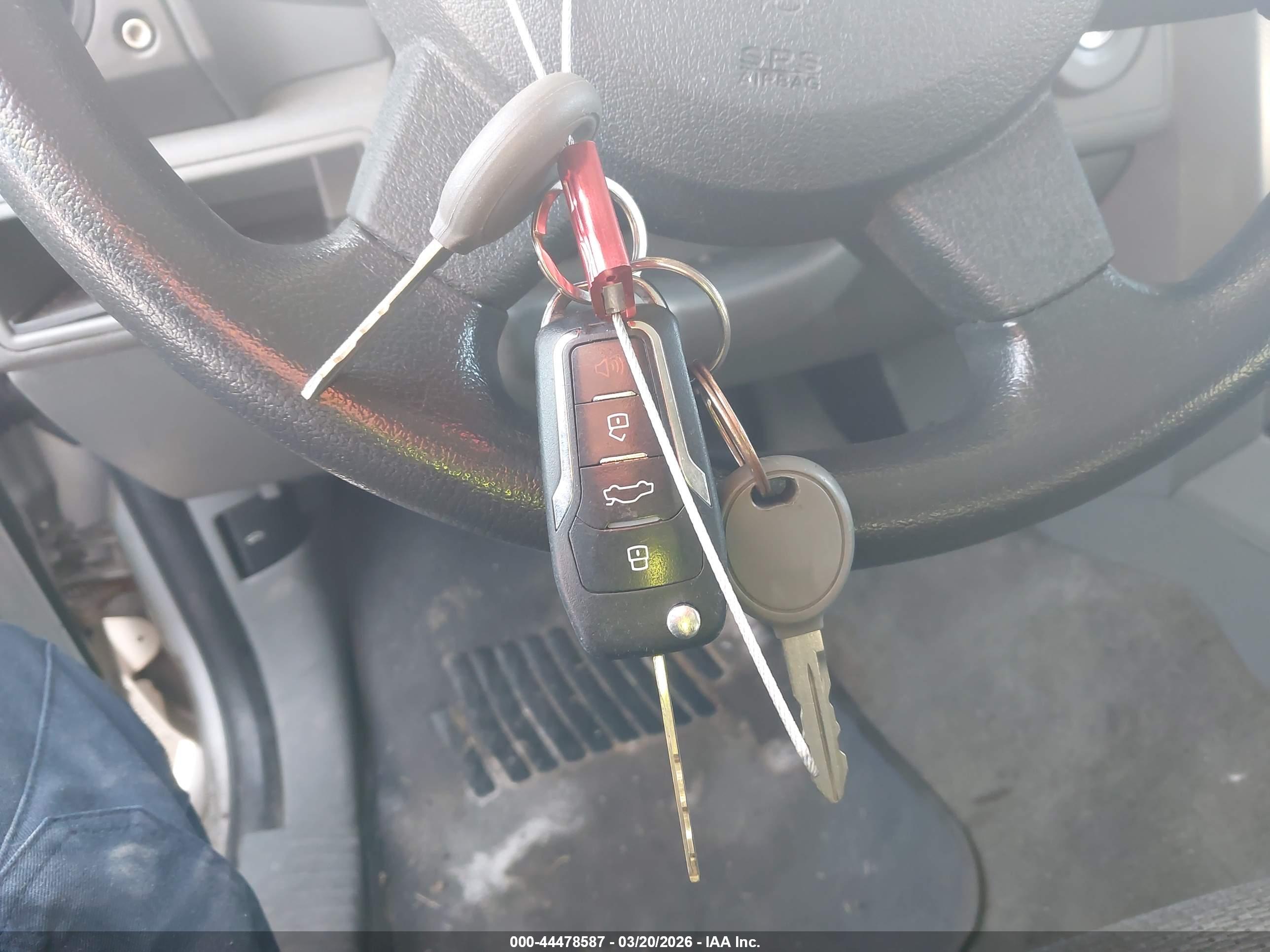 JEEP COMMANDER image 11