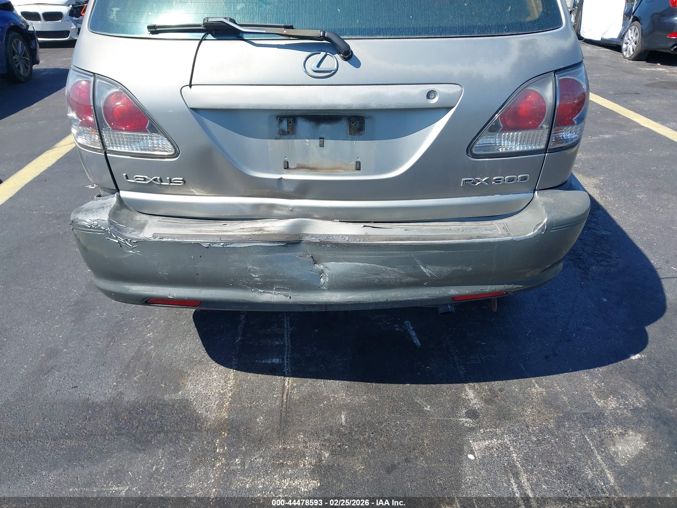 LEXUS RX image 6