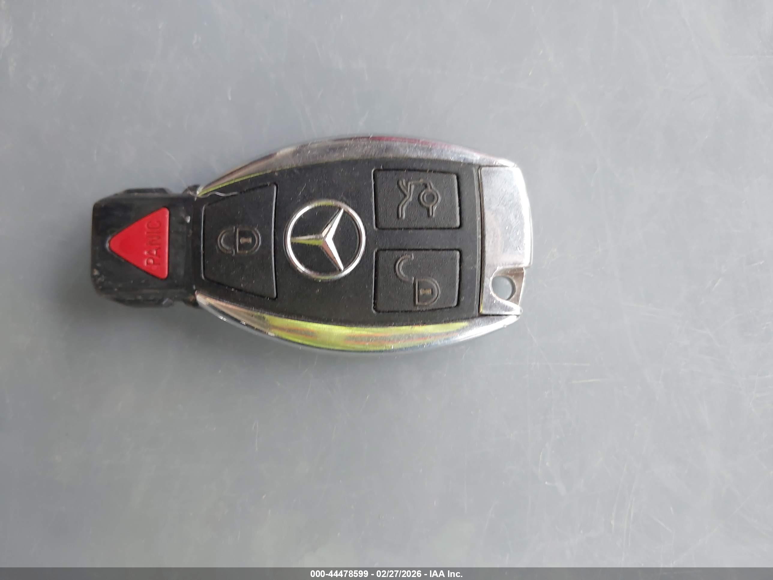 MERCEDES-BENZ E image 11