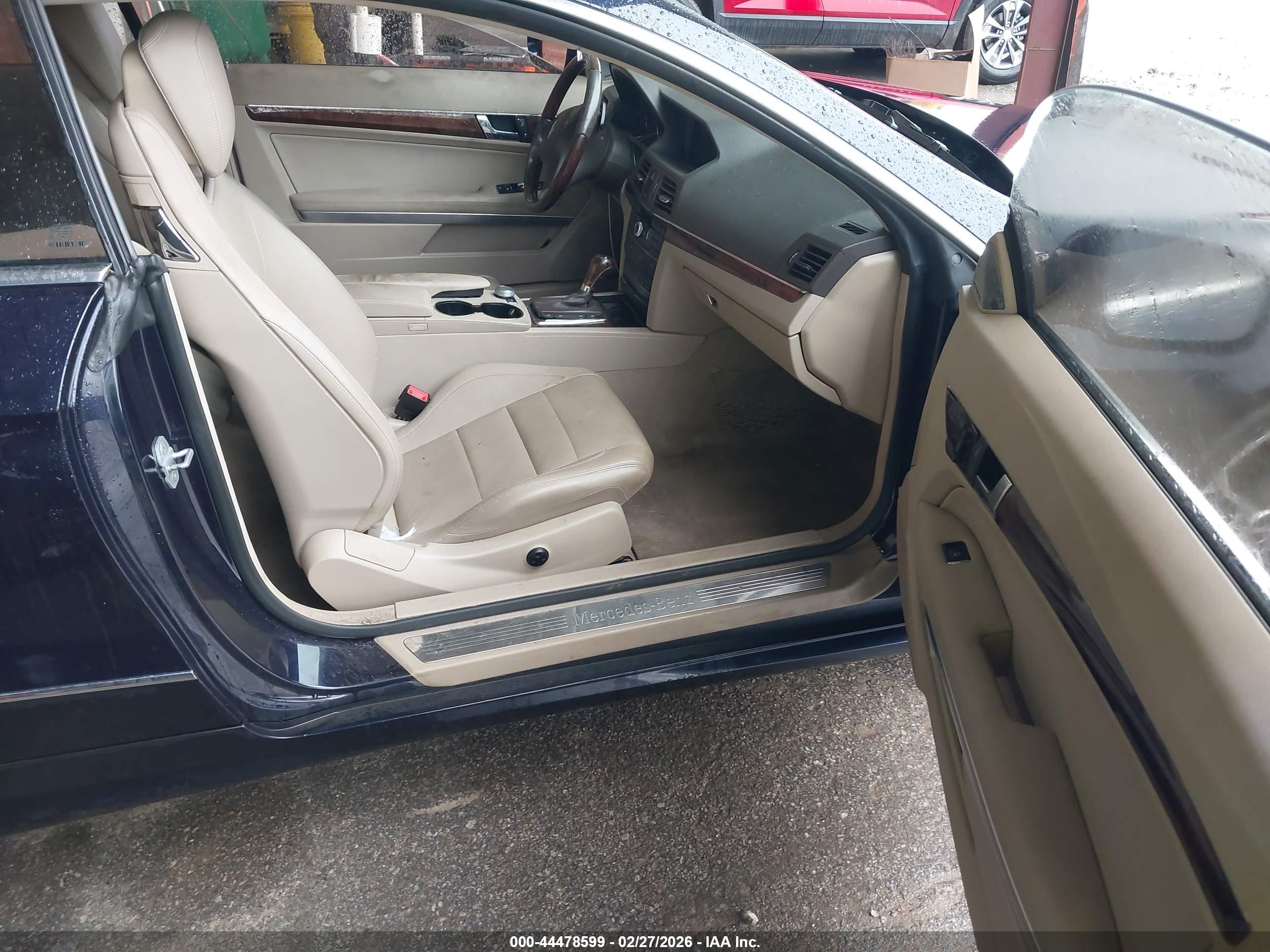MERCEDES-BENZ E image 5