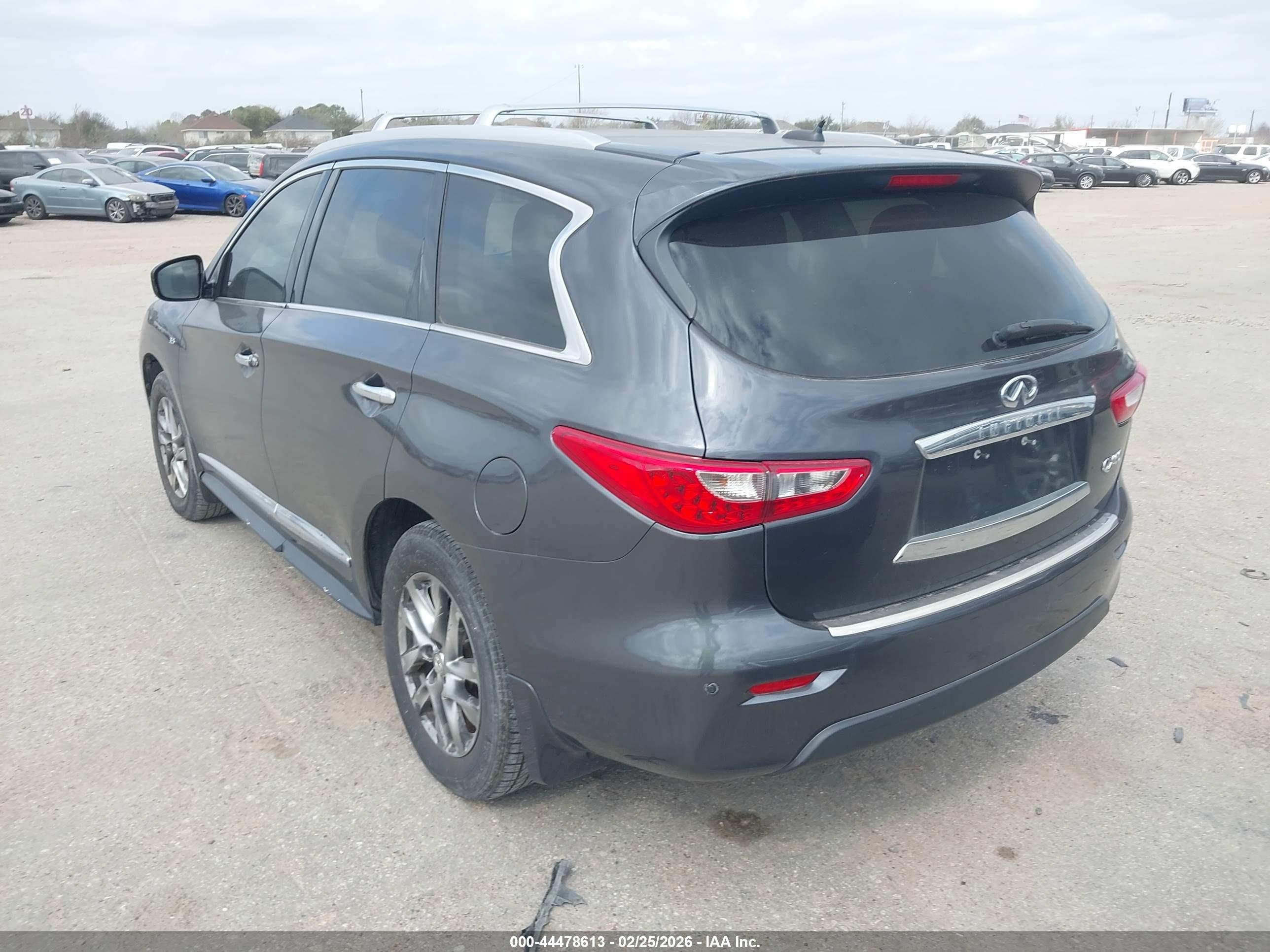 INFINITI QX60 image 3