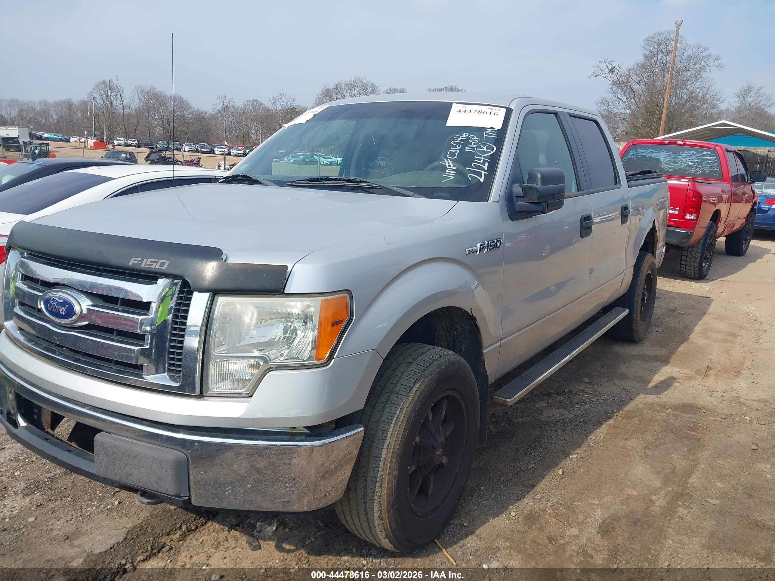FORD F-150 image 2