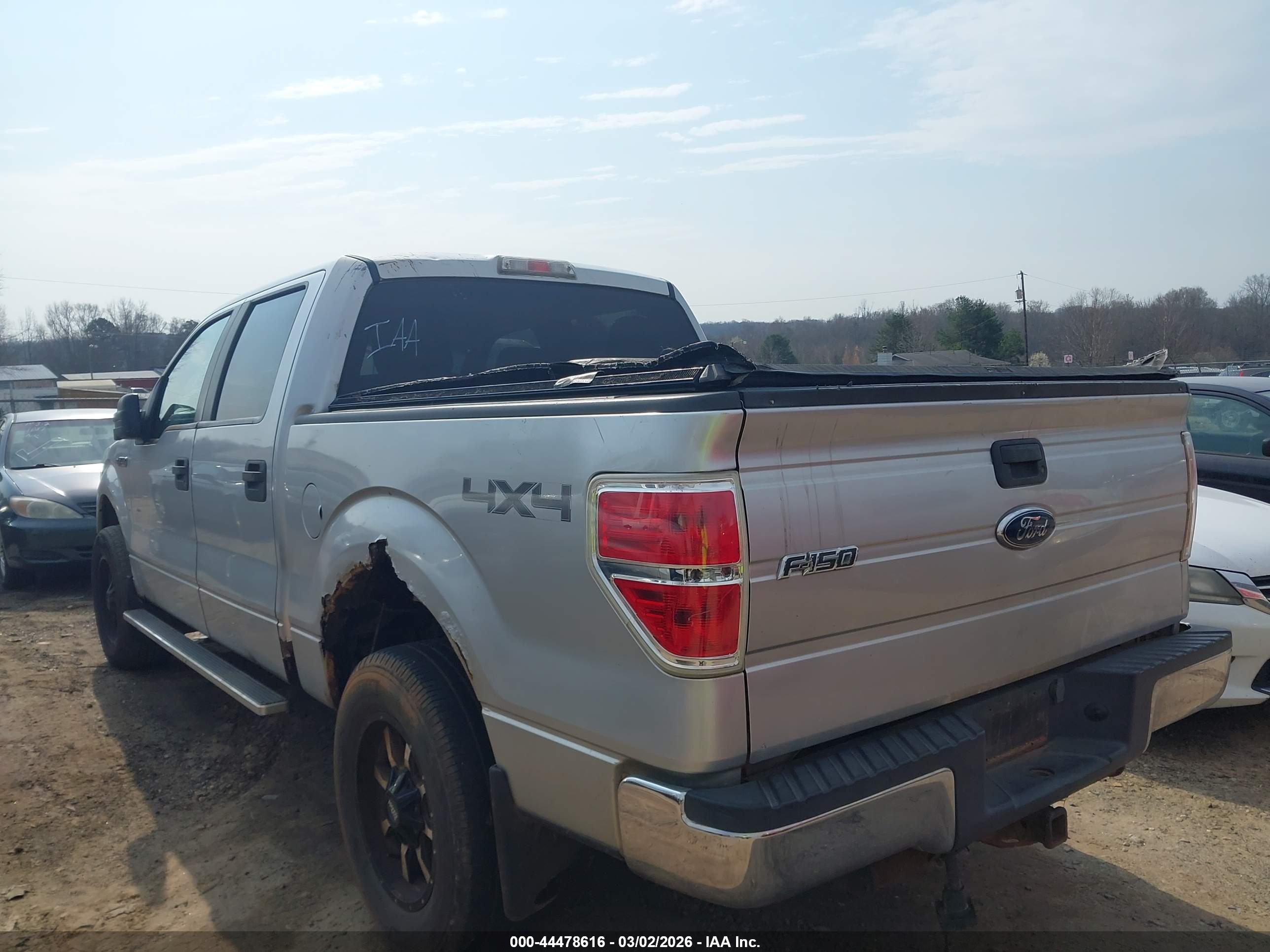 FORD F-150 image 3