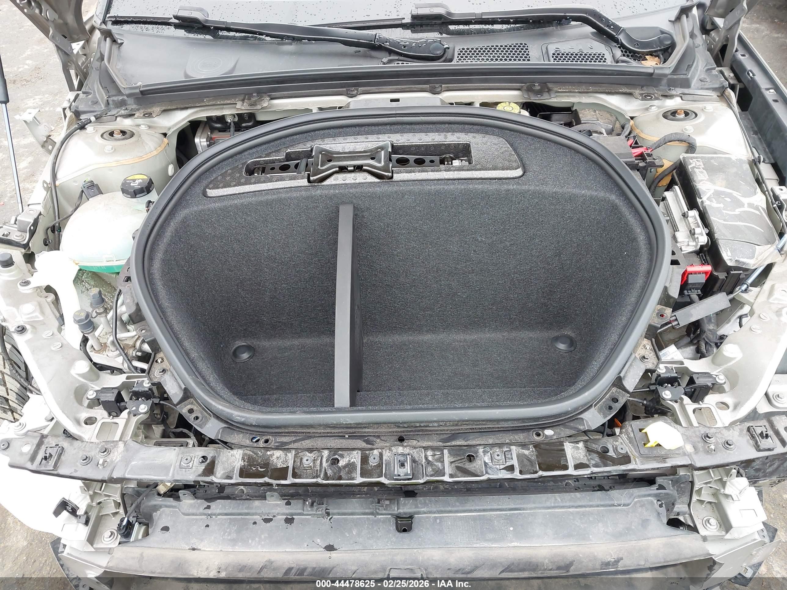 POLESTAR 2 image 10