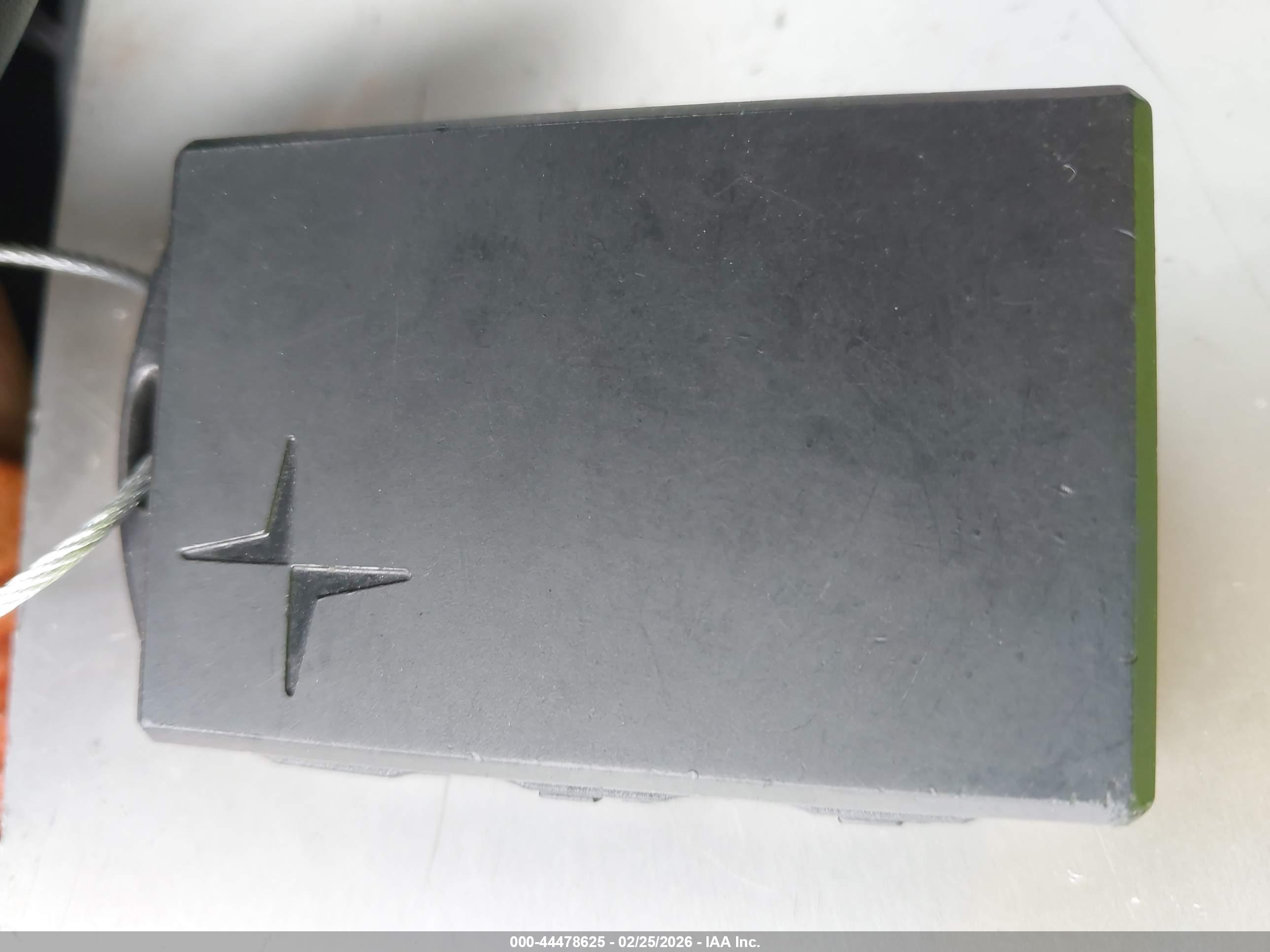 POLESTAR 2 image 11