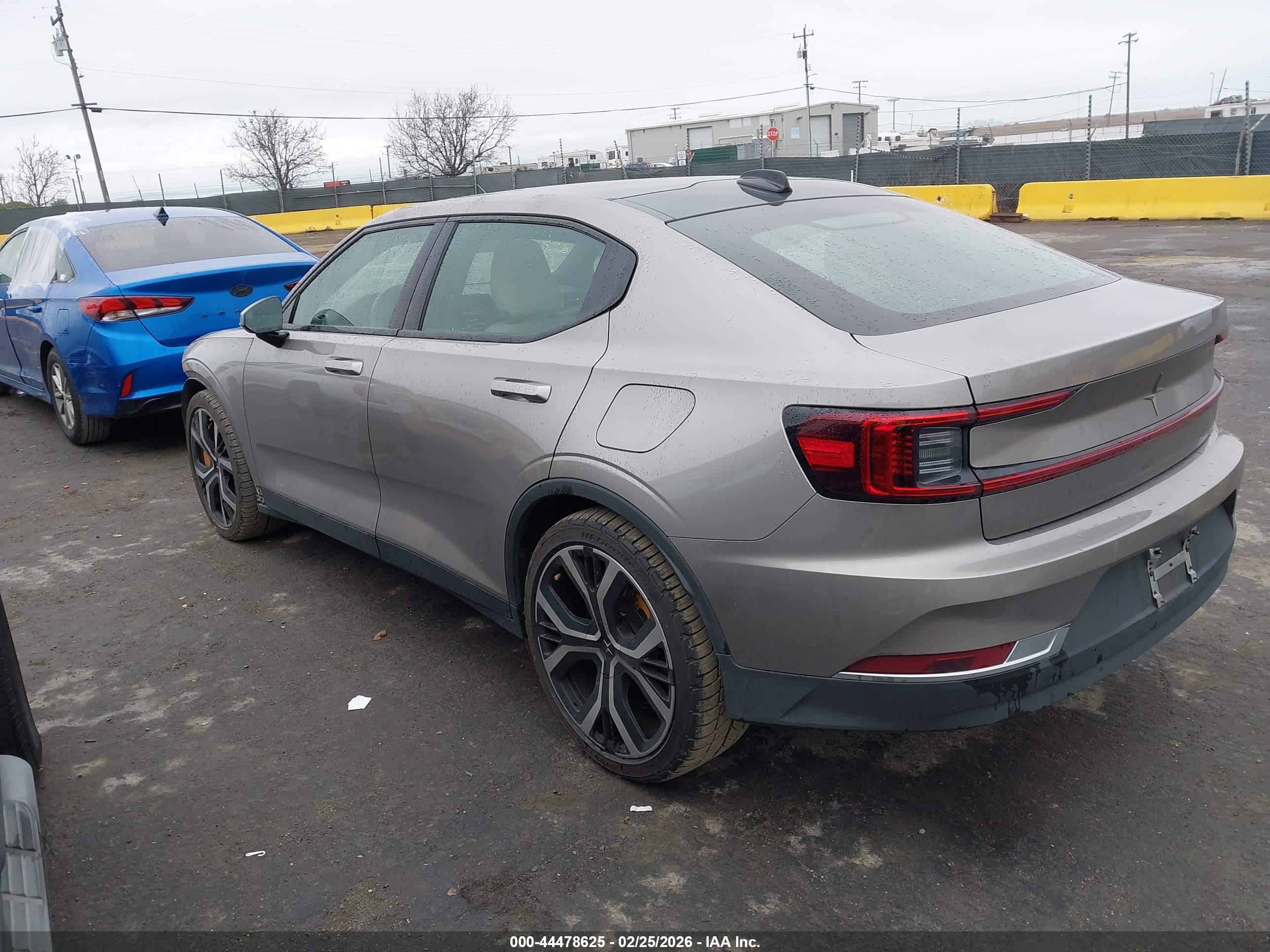 POLESTAR 2 image 3