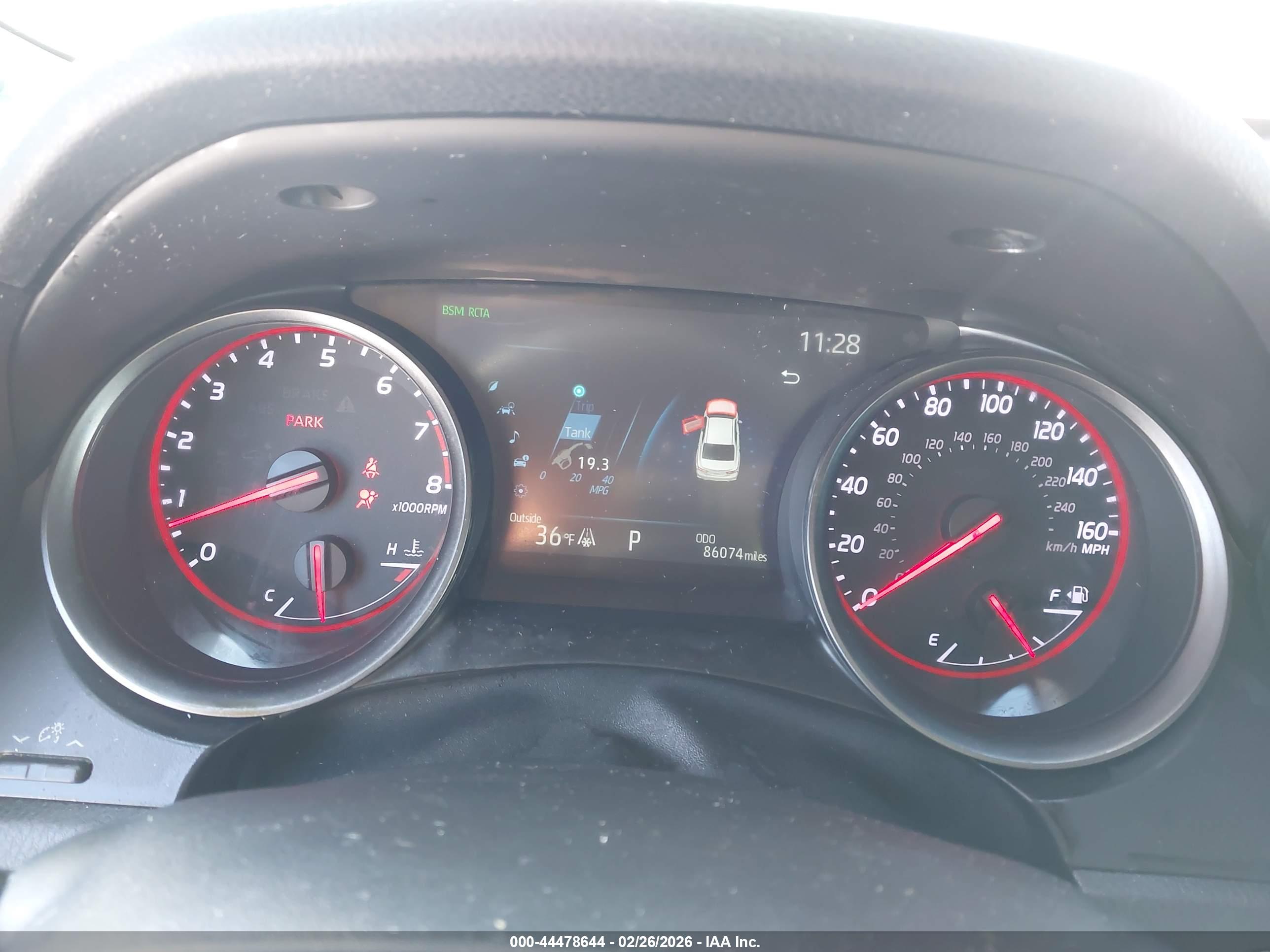 TOYOTA CAMRY image 7