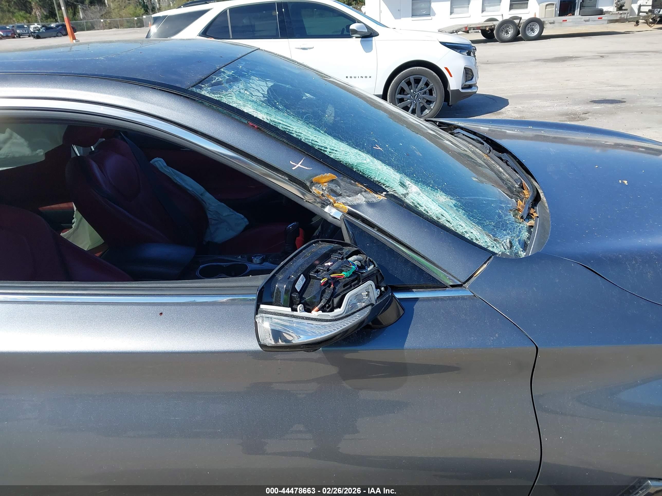 INFINITI Q60 image 6