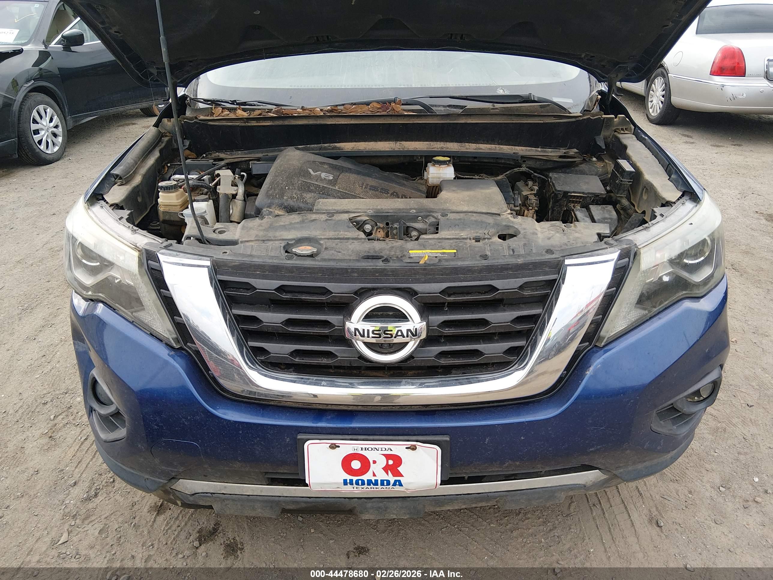 NISSAN PATHFINDER image 10