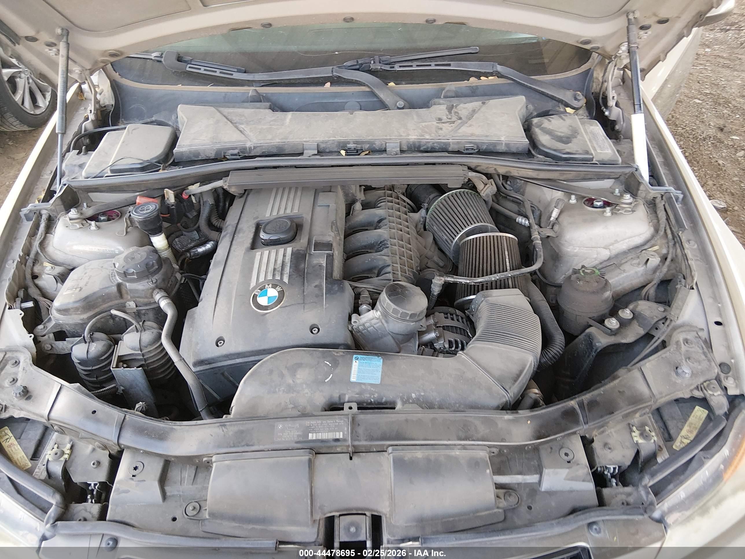 BMW 335I image 10