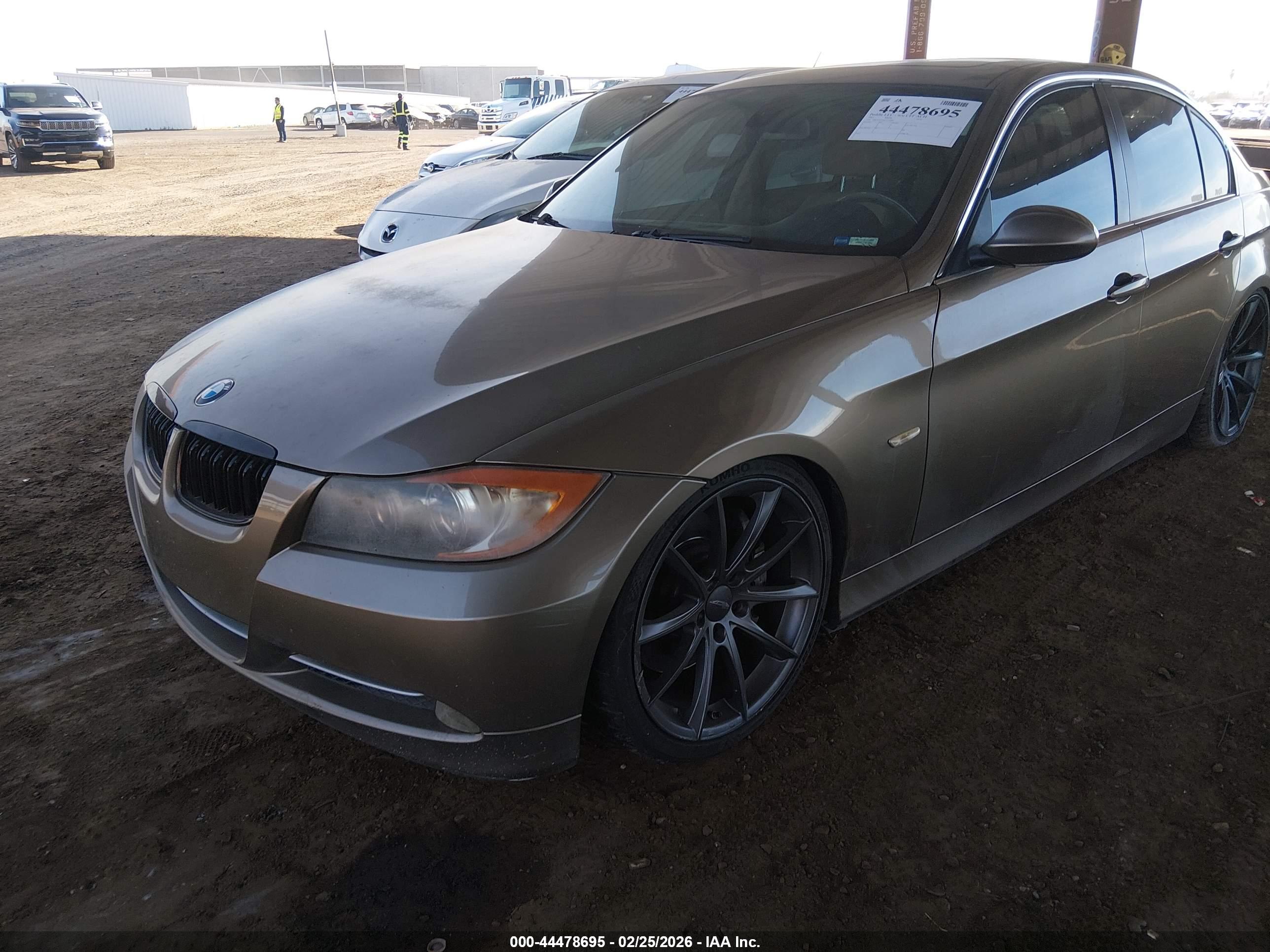 BMW 335I image 6