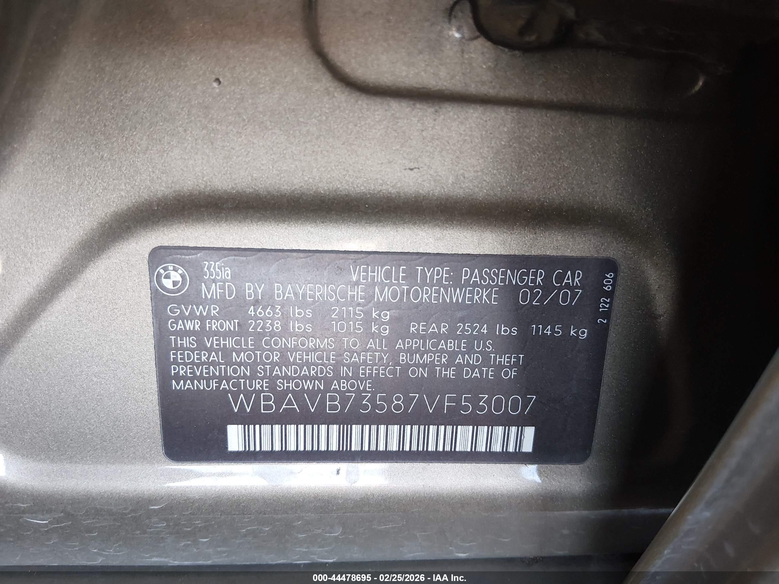 BMW 335I image 9