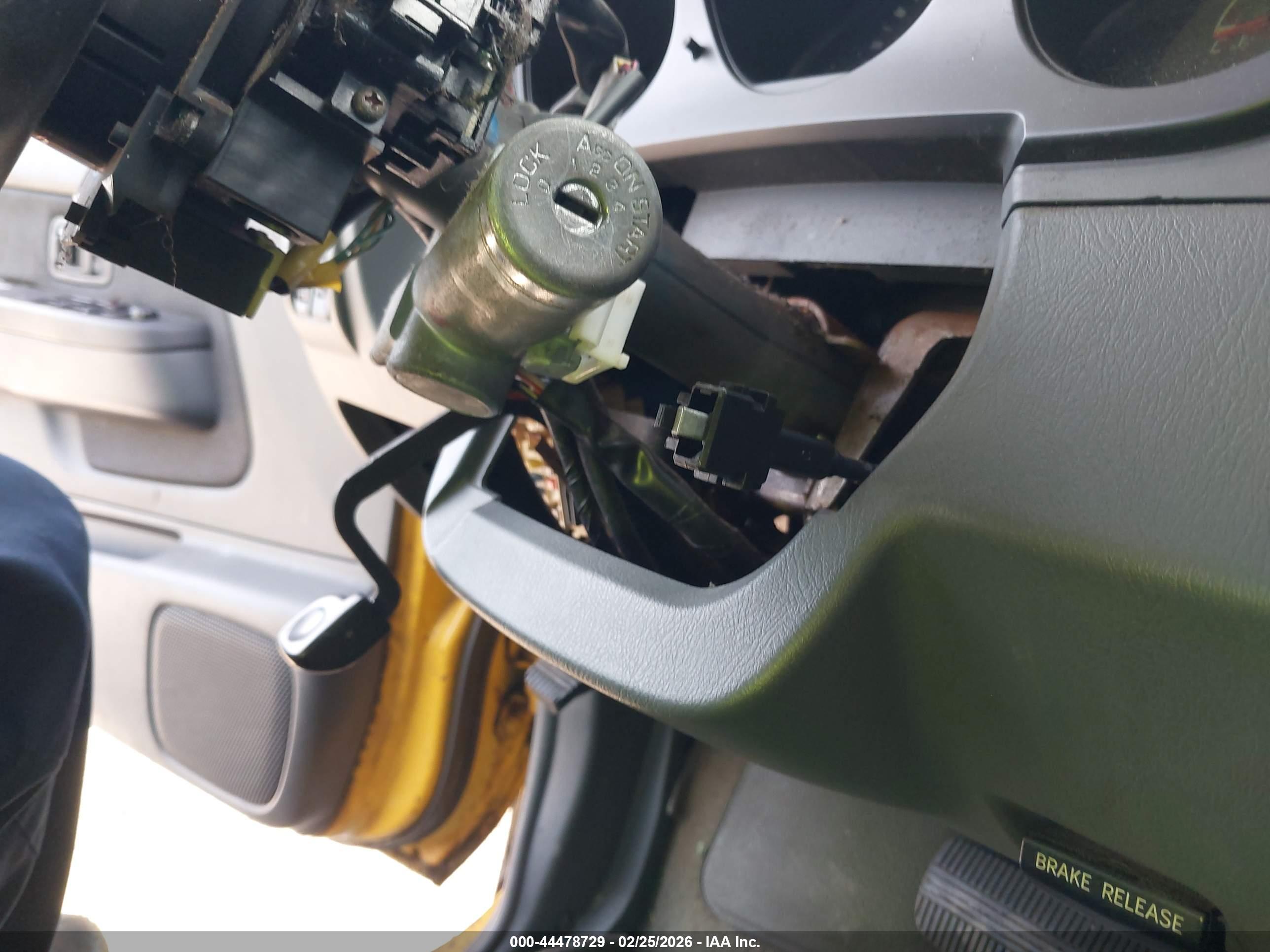 NISSAN FRONTIER image 6