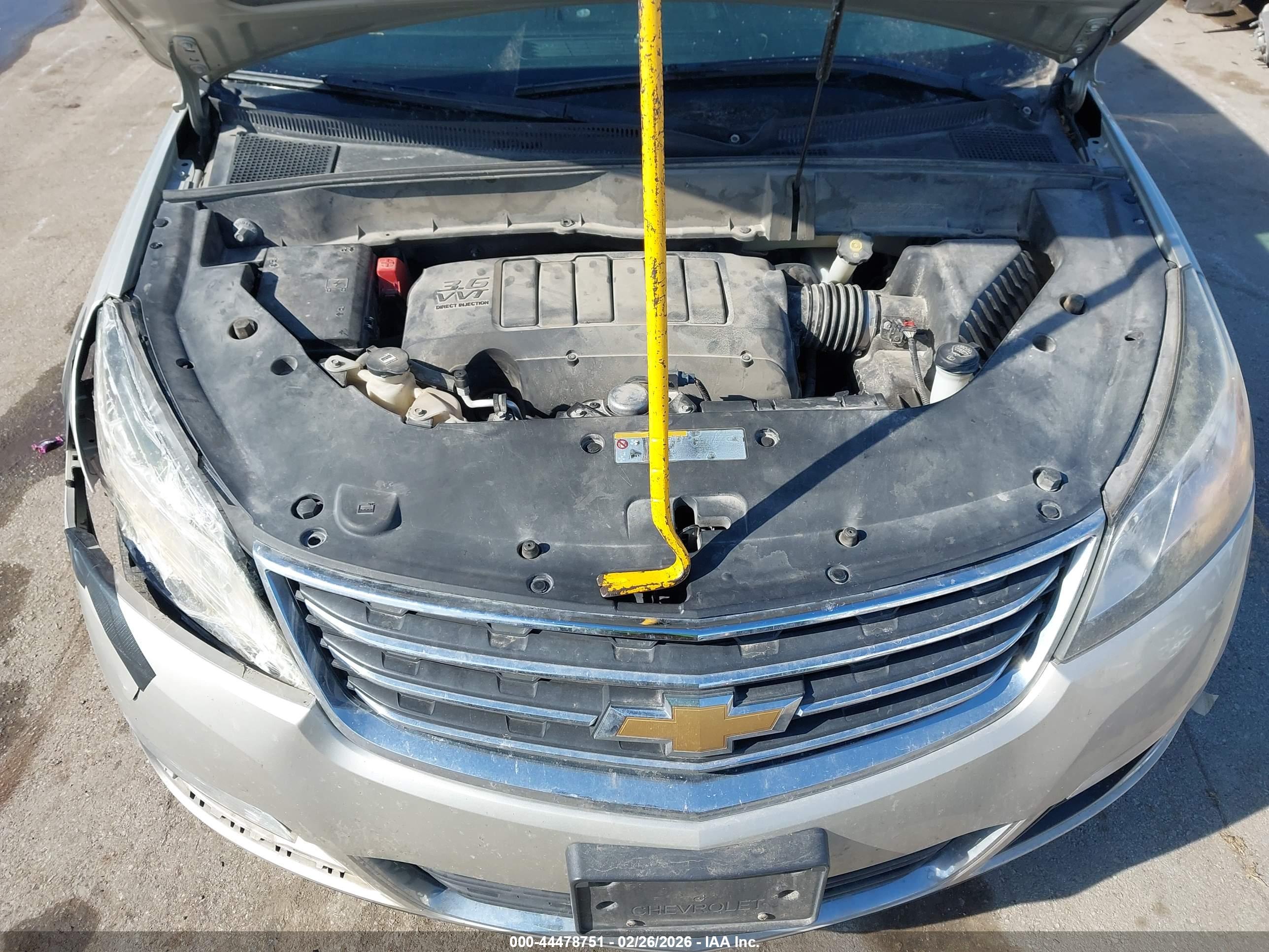 CHEVROLET TRAVERSE image 10