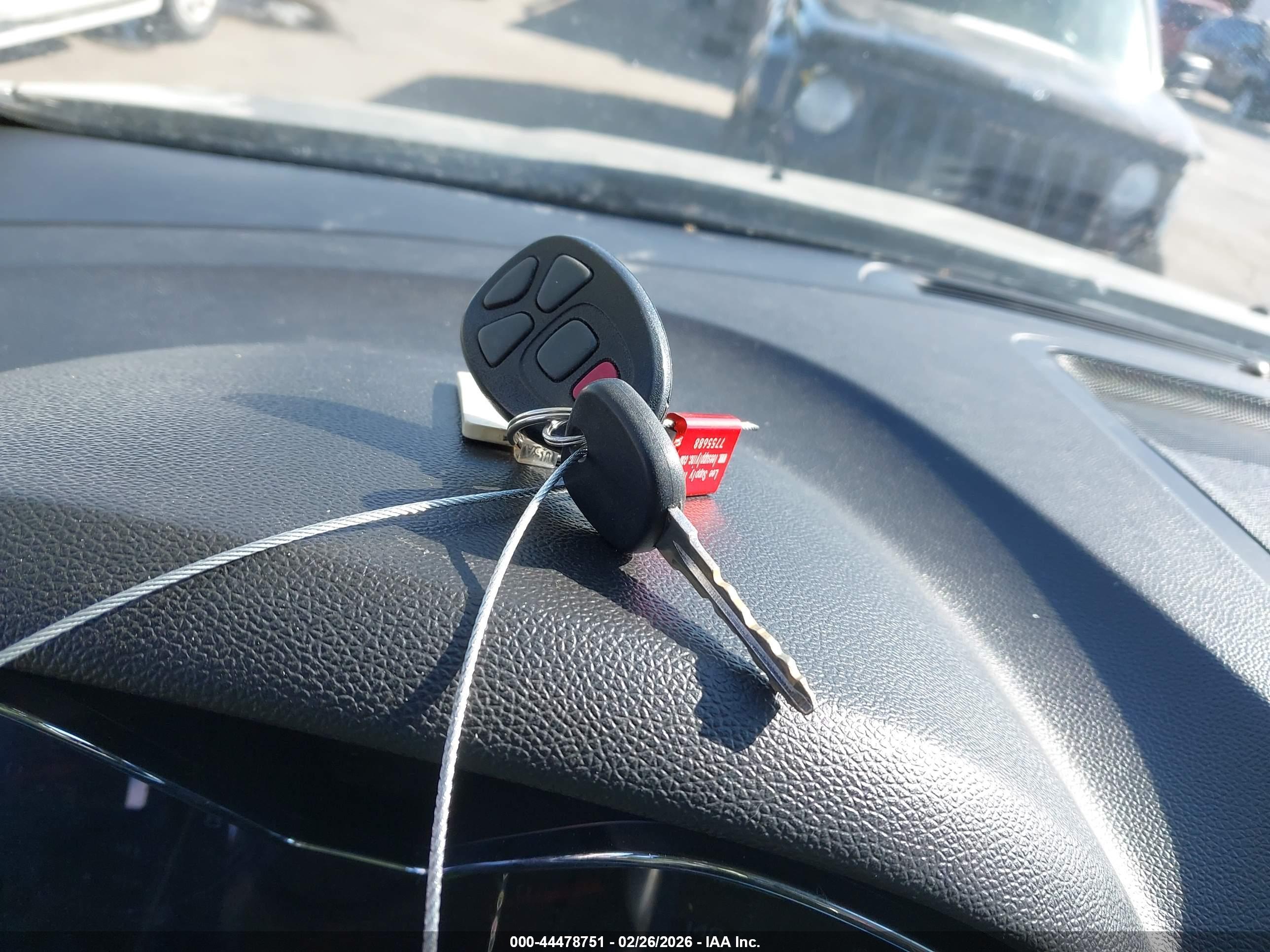 CHEVROLET TRAVERSE image 11