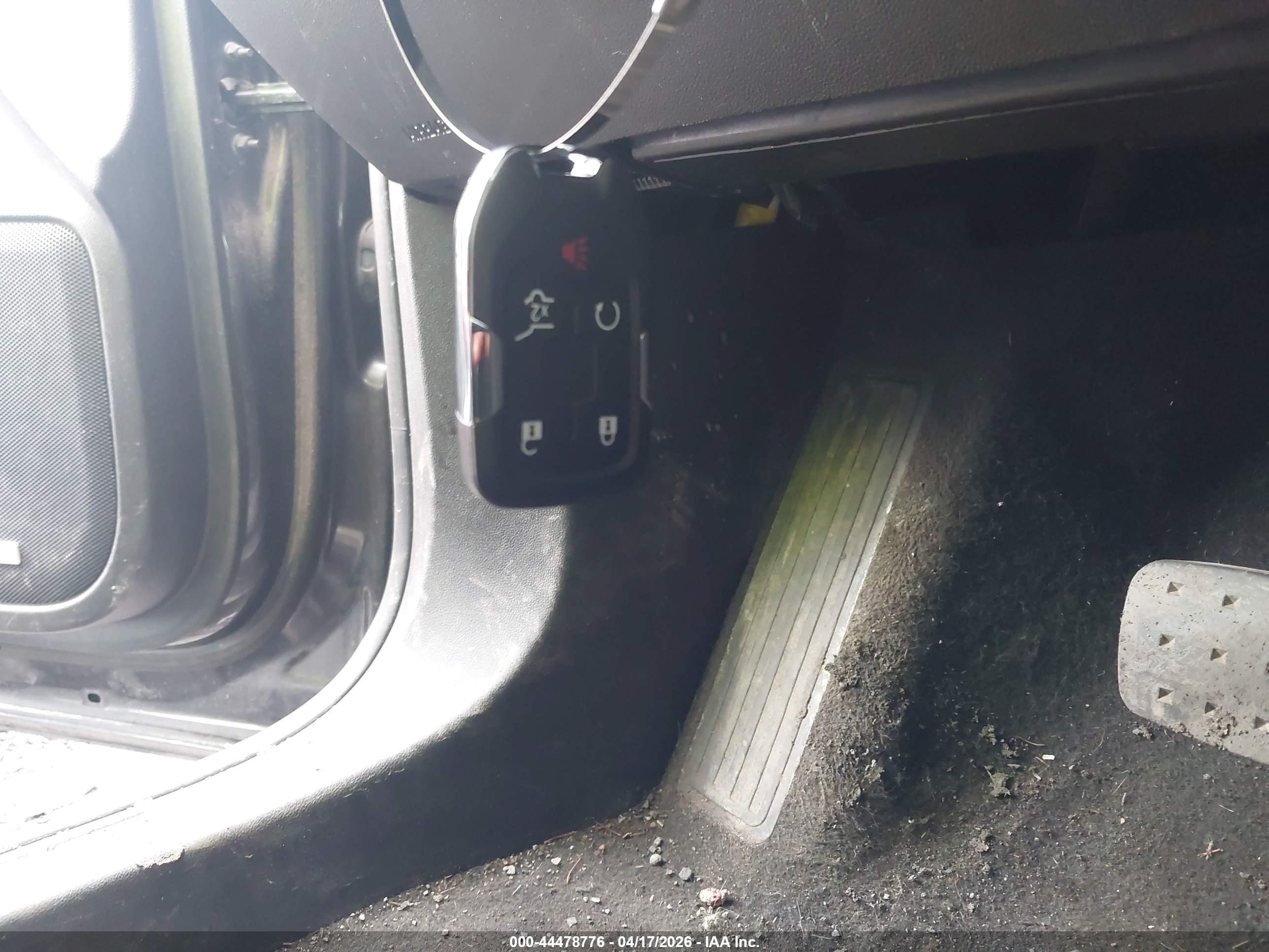 GMC ACADIA image 11