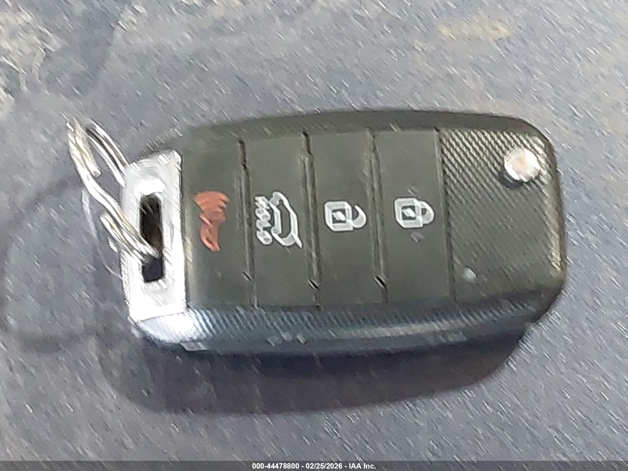 KIA SORENTO image 11