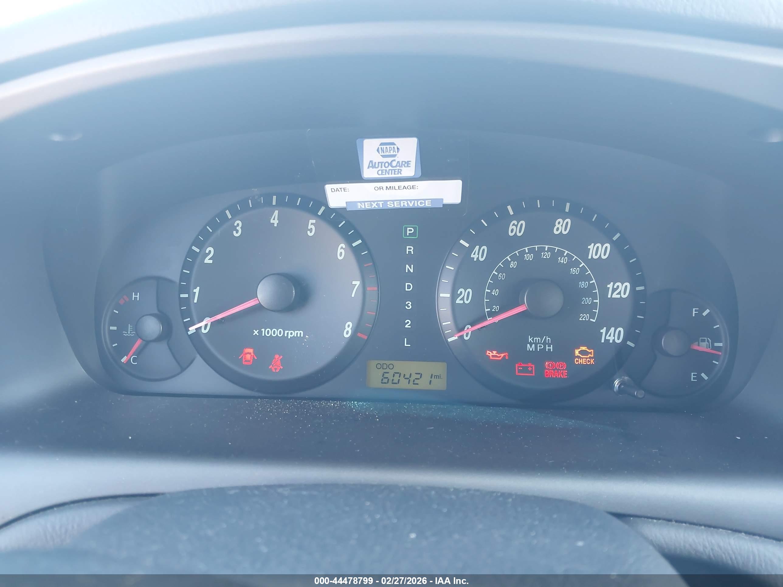 HYUNDAI ELANTRA image 7