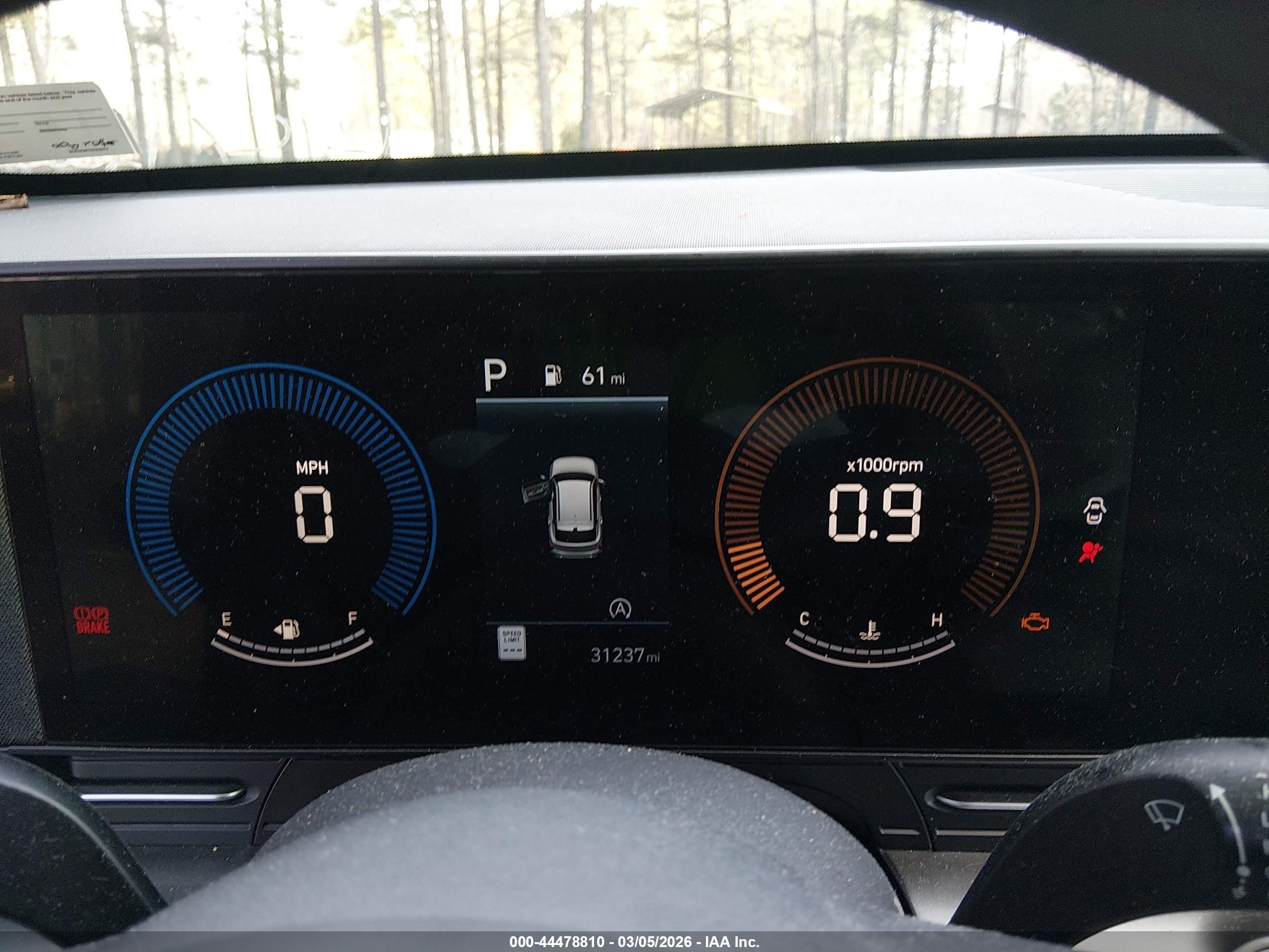 HYUNDAI KONA image 7