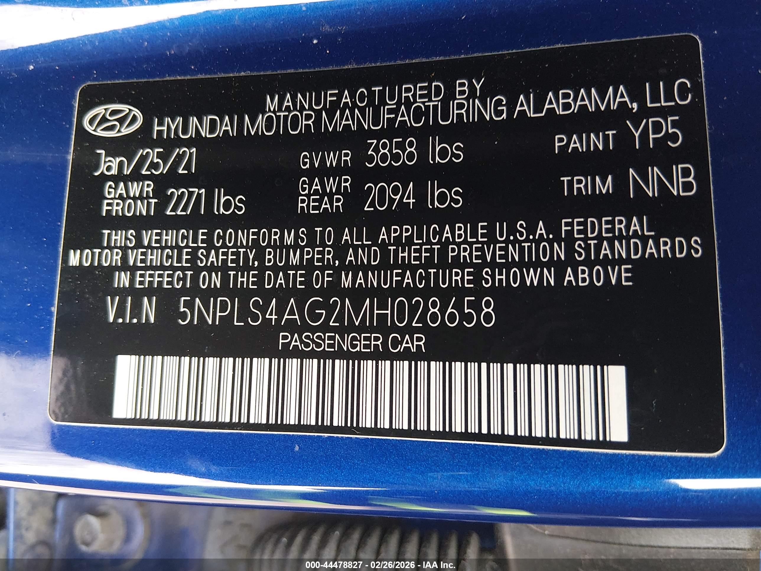 HYUNDAI ELANTRA image 9