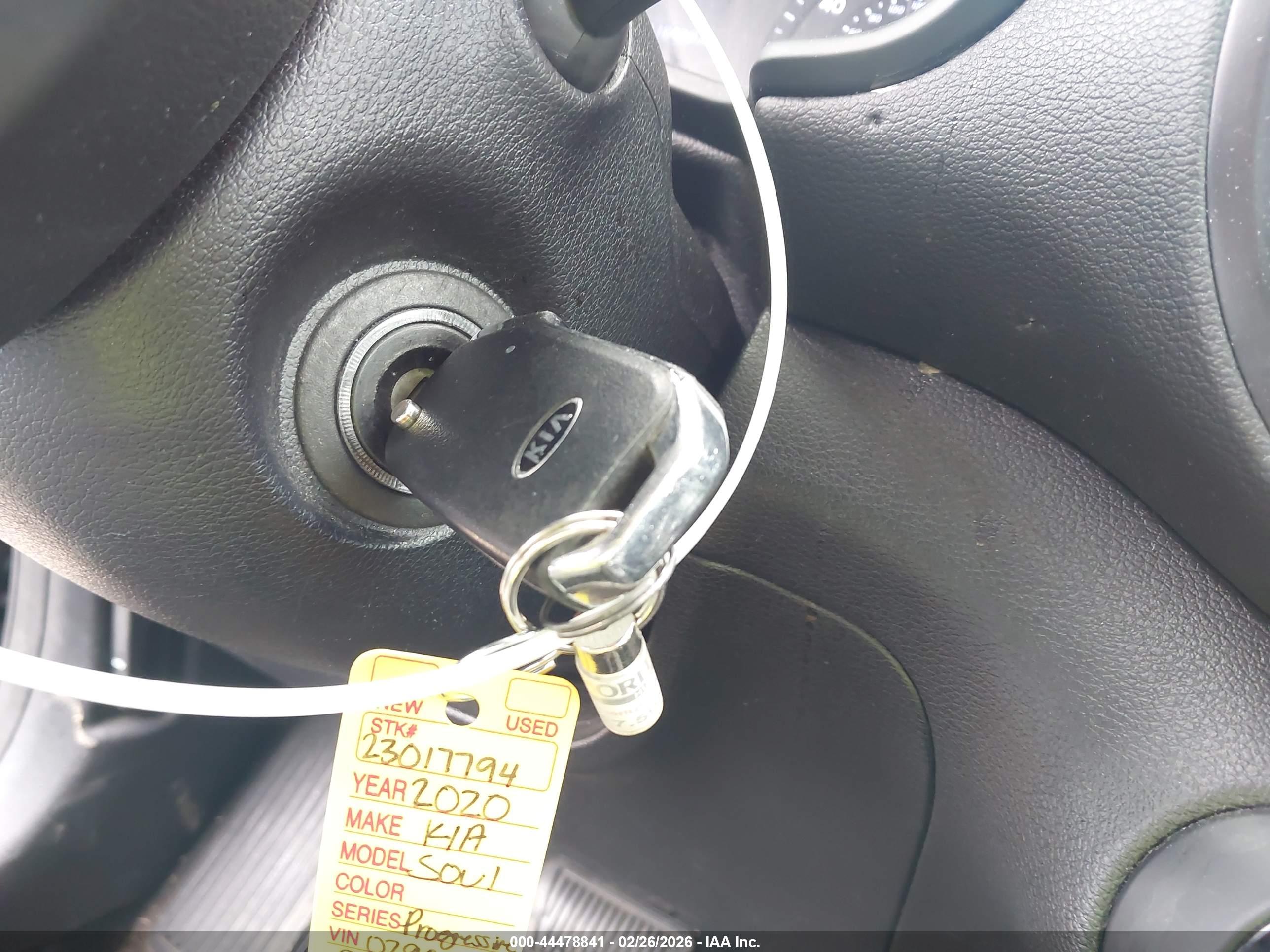 KIA SOUL image 11